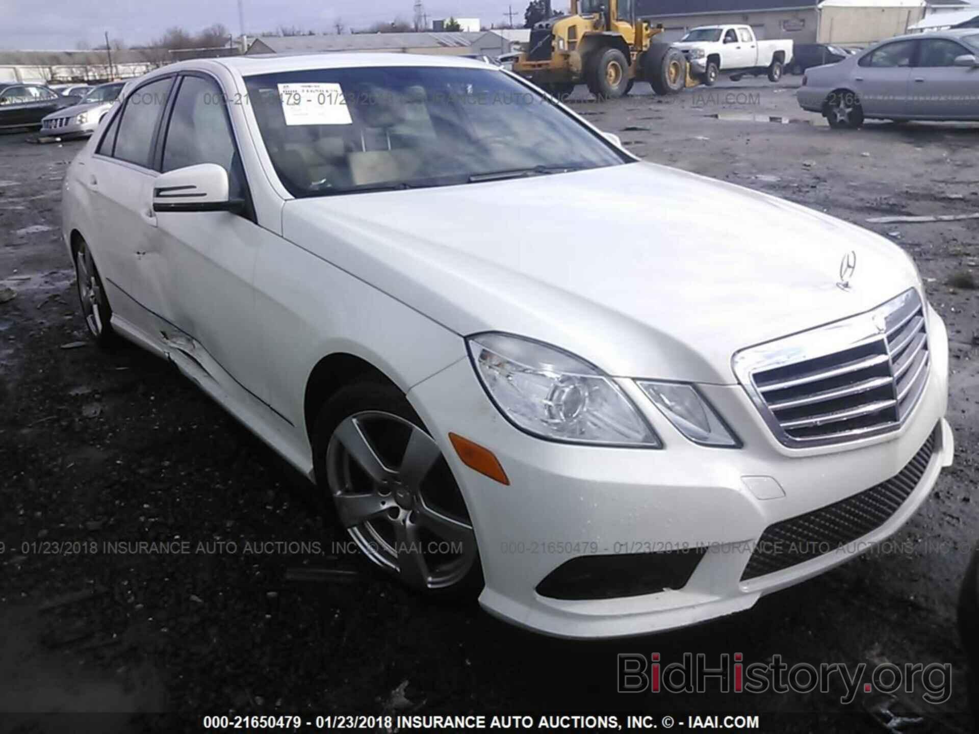 Photo WDDHF8HB9BA433860 - Mercedes-benz E 2011