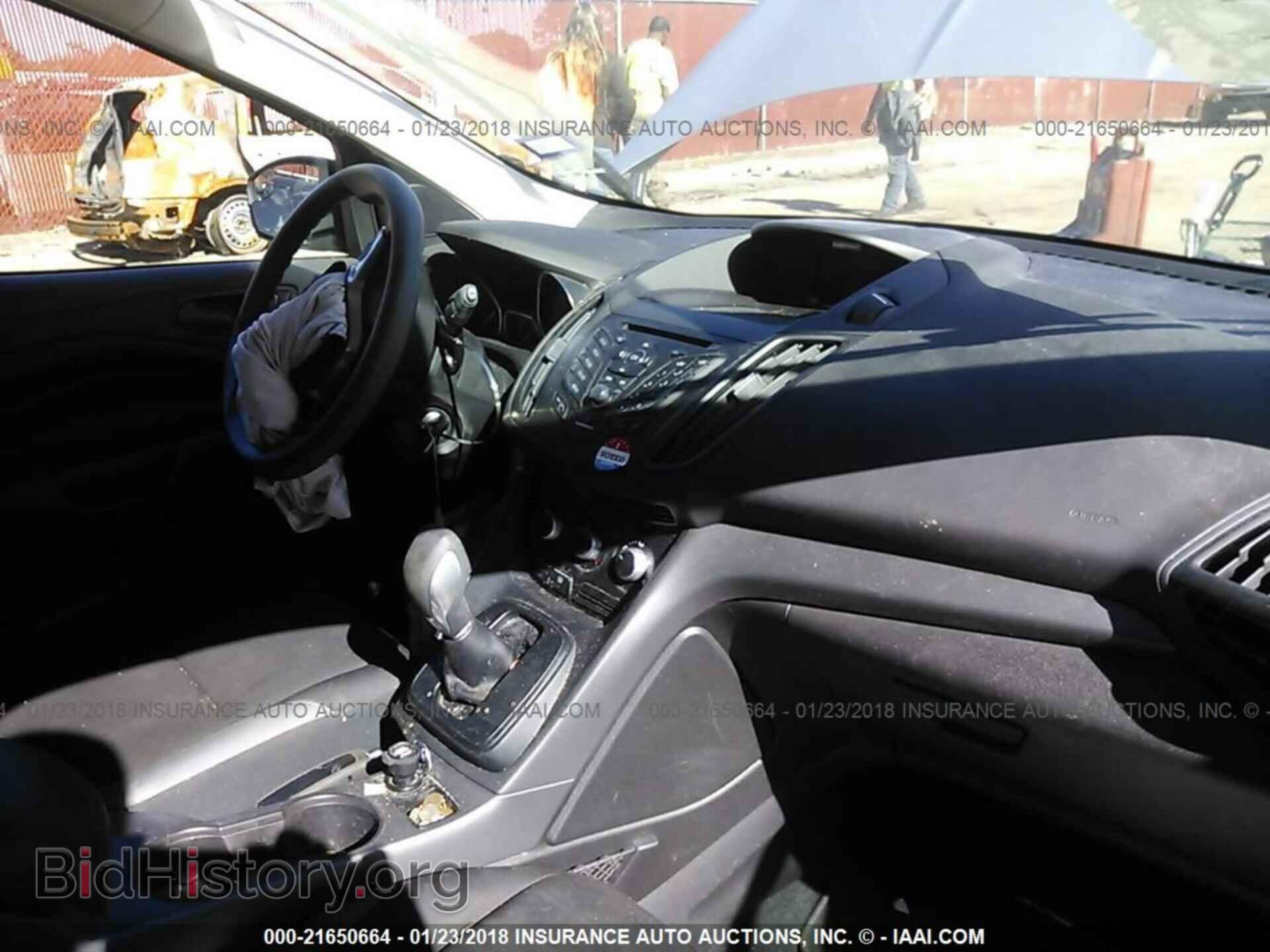 2015 Ford Escape - VIN: 1FMCU0F79FUB48764 - Фото 5
