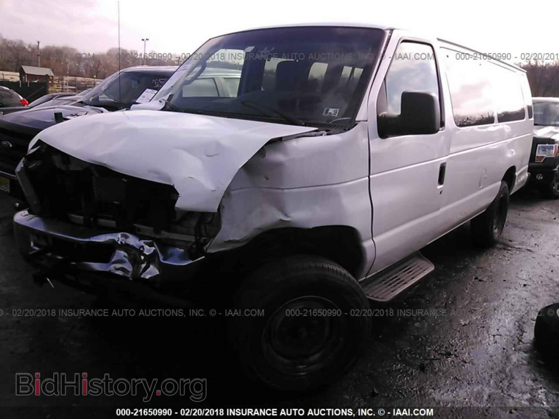 2012 Ford Econoline - VIN: 1FBSS3BL3CDA44538 - Photo 2