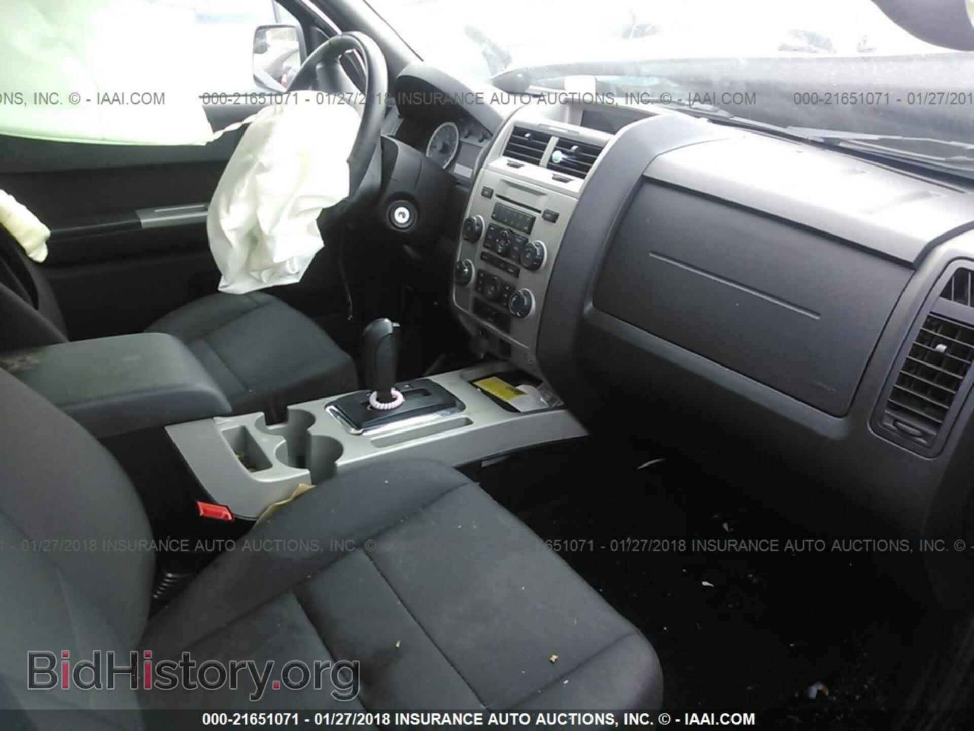 2012 Ford Escape - VIN: 1FMCU9D71CKB92899 - Photo 5