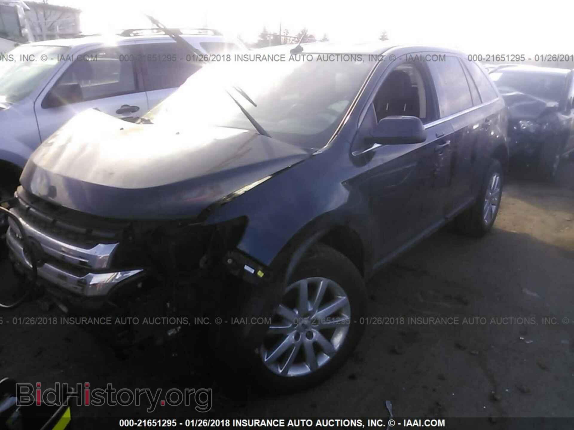 2011 Ford Edge - VIN: 2FMDK4KC2BBB21748 - Photo 2