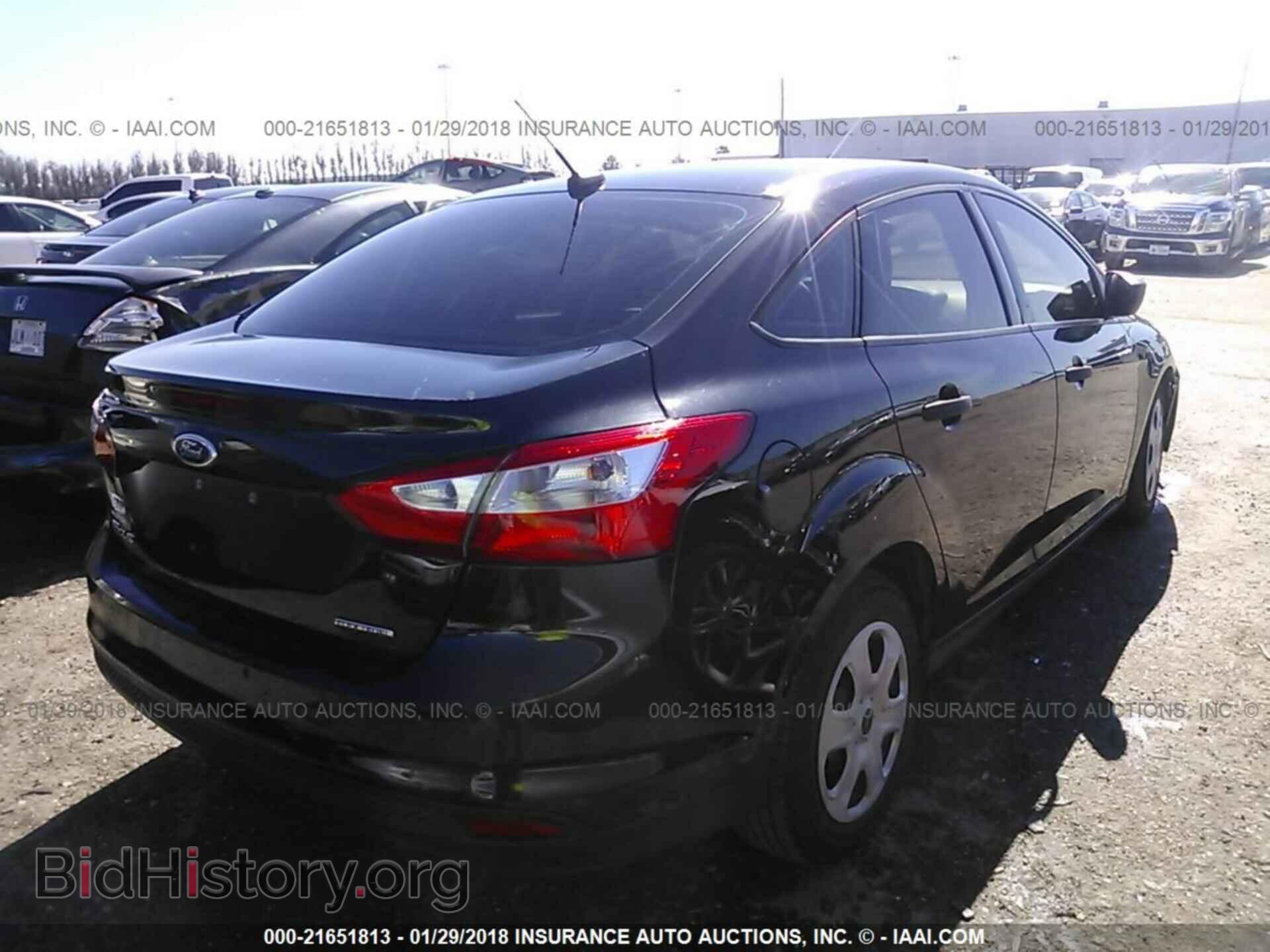 2013 Ford Focus - VIN: 1FADP3E20DL243567 - Фото 4