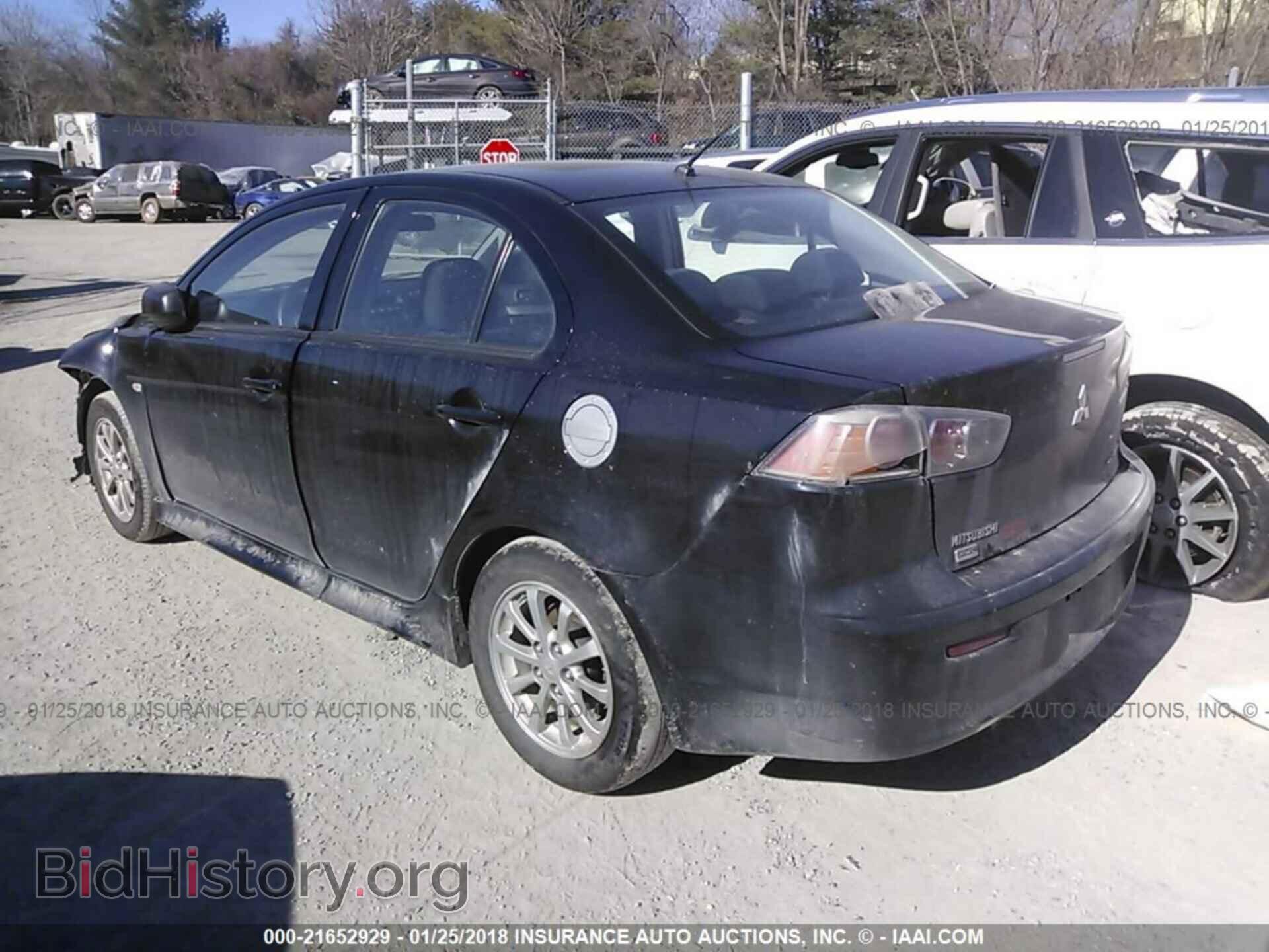 2012 Mitsubishi Lancer - VIN: JA32V2FW9CU019210 - Фото 3