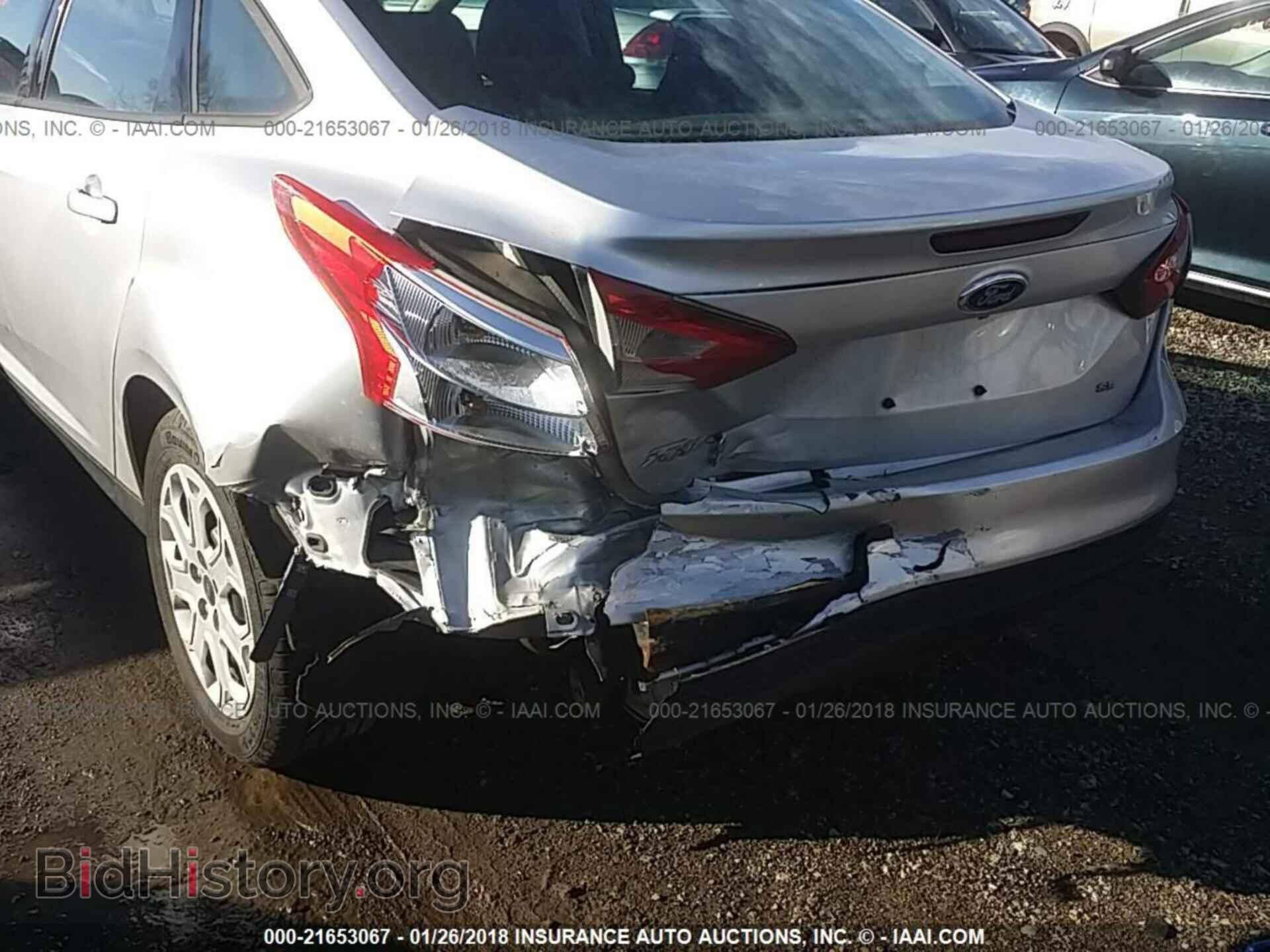 2012 Ford Focus - VIN: 1FAHP3F22CL436852 - Photo 6