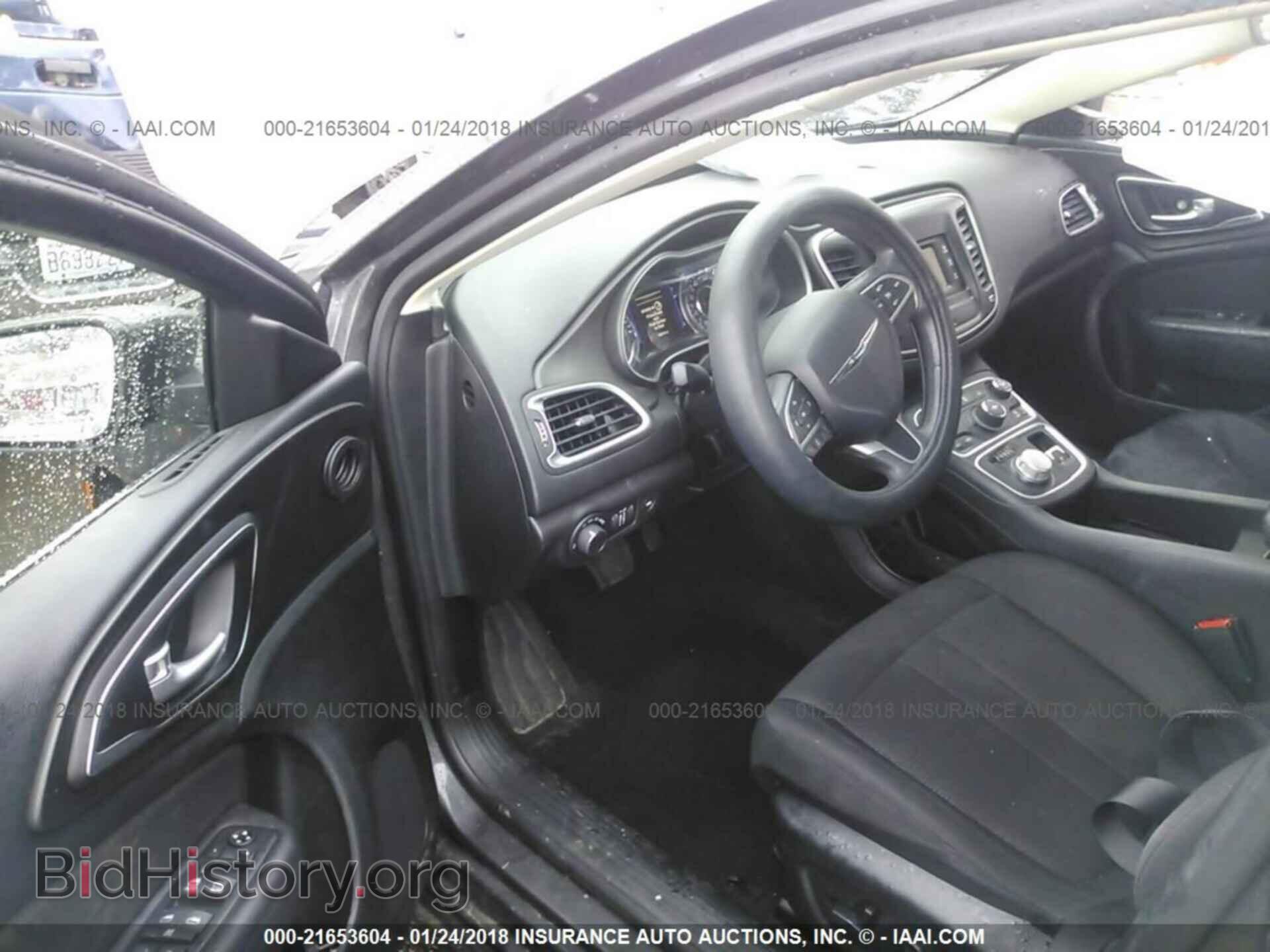 2015 Chrysler 200 - VIN: 1C3CCCAB6FN694327 - Photo 5