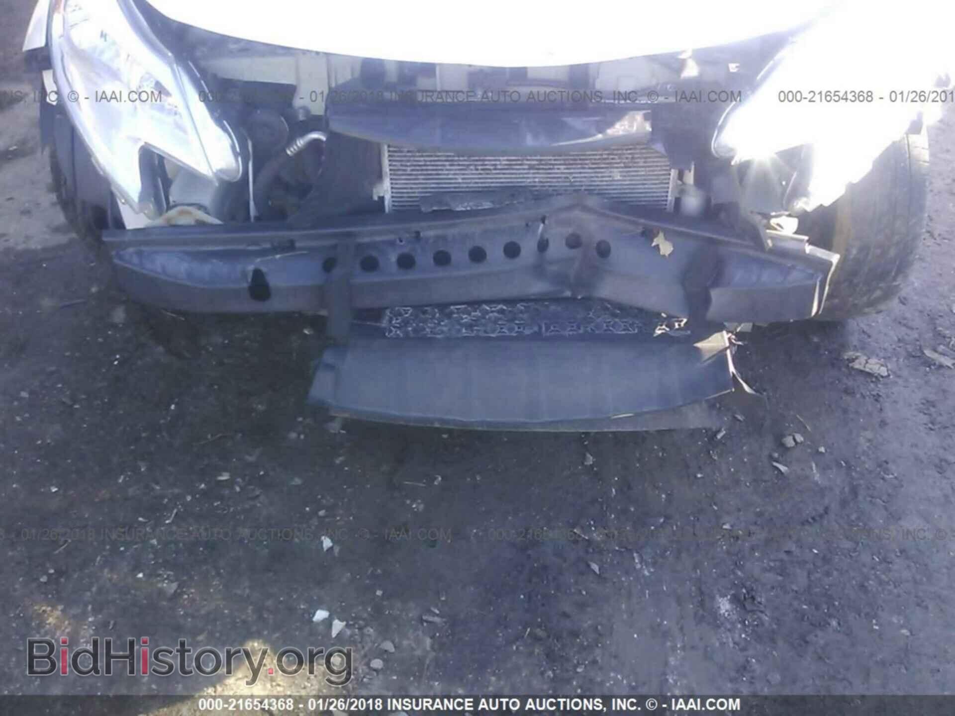 2014 Nissan Versa note - VIN: 3N1CE2CP1EL431530 - Photo 6