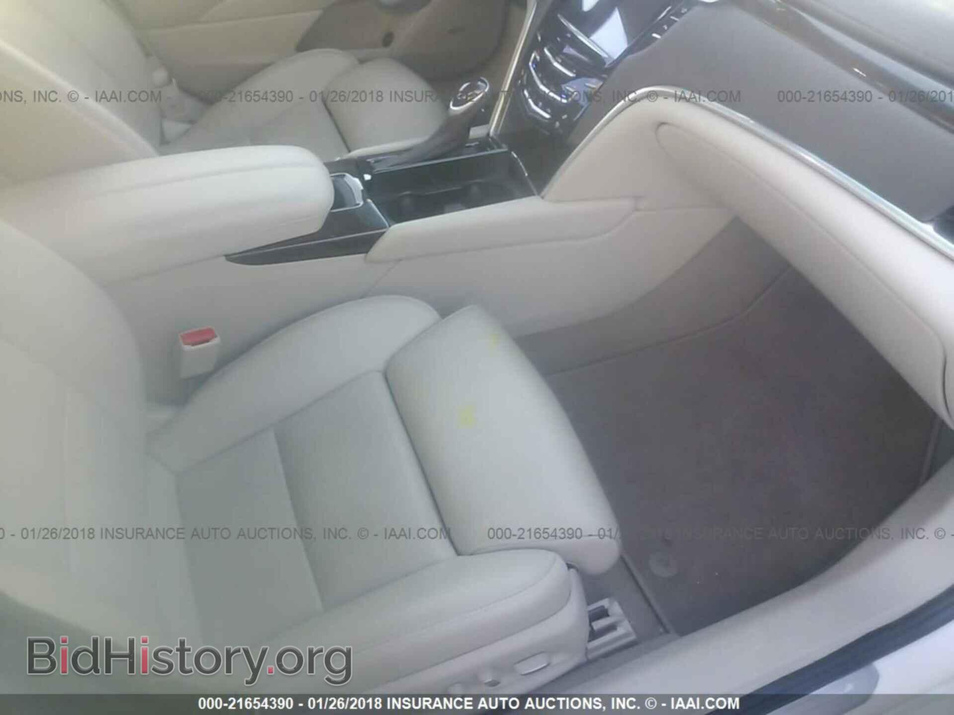 2013 Cadillac Xts - VIN: 2G61P5S34D9237268 - Photo 5
