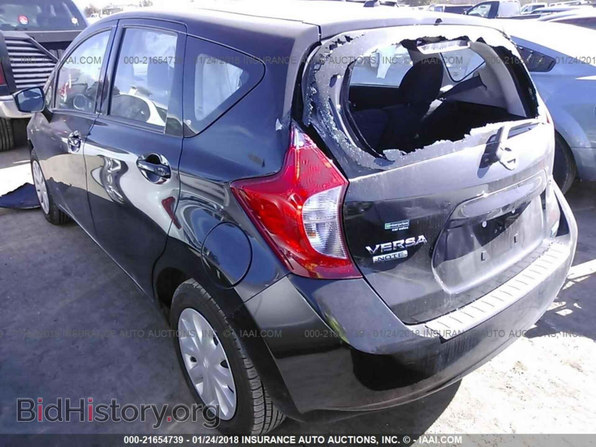 2015 Nissan Versa note - VIN: 3N1CE2CP4FL359790 - Фото 3