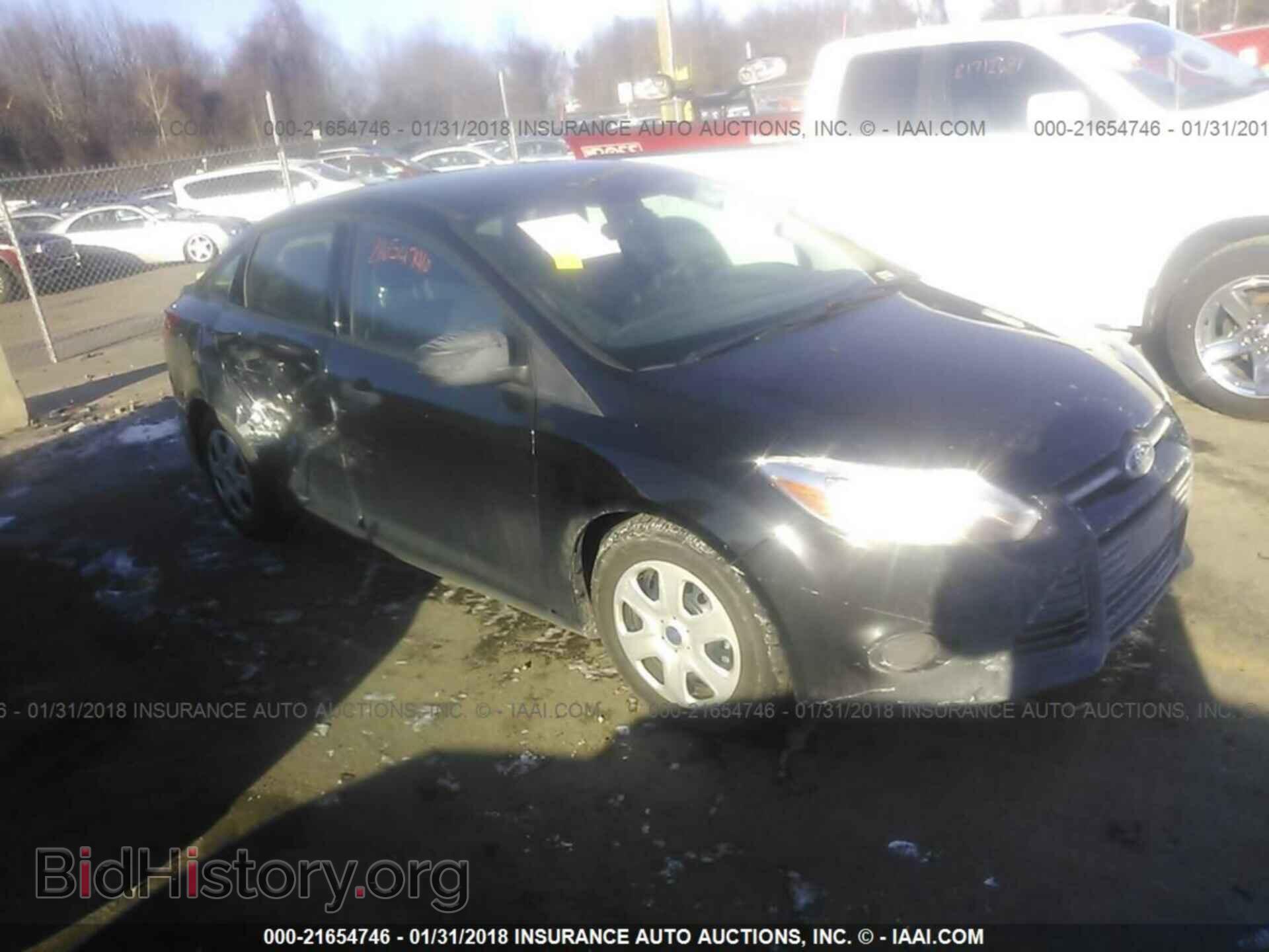 Photo 1FADP3E22EL231910 - Ford Focus 2014