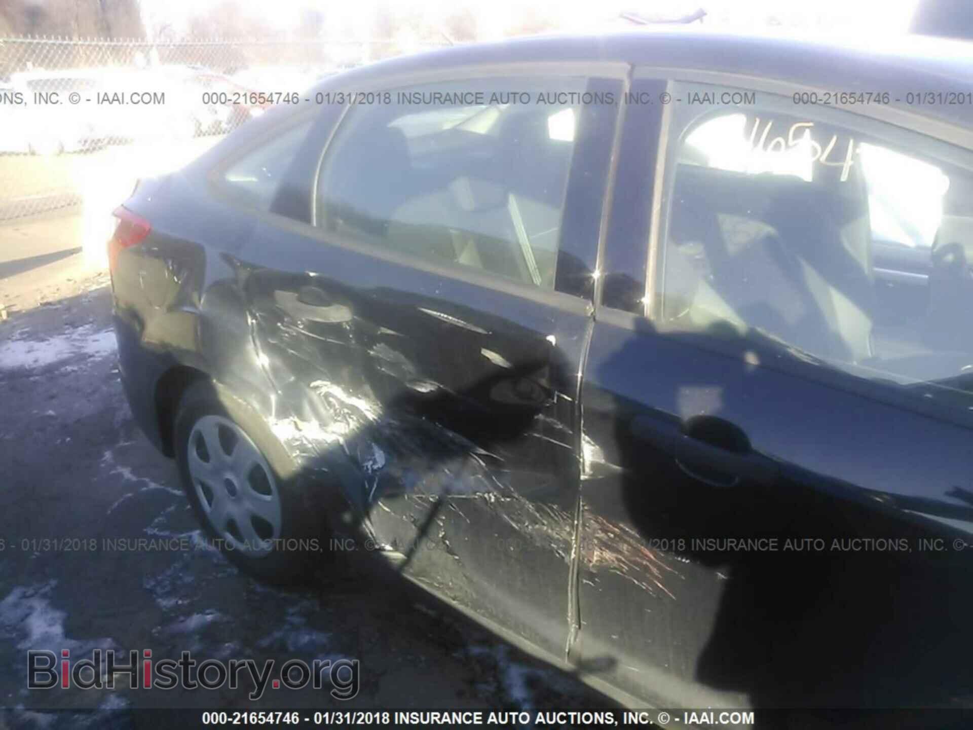 2014 Ford Focus - VIN: 1FADP3E22EL231910 - Photo 6