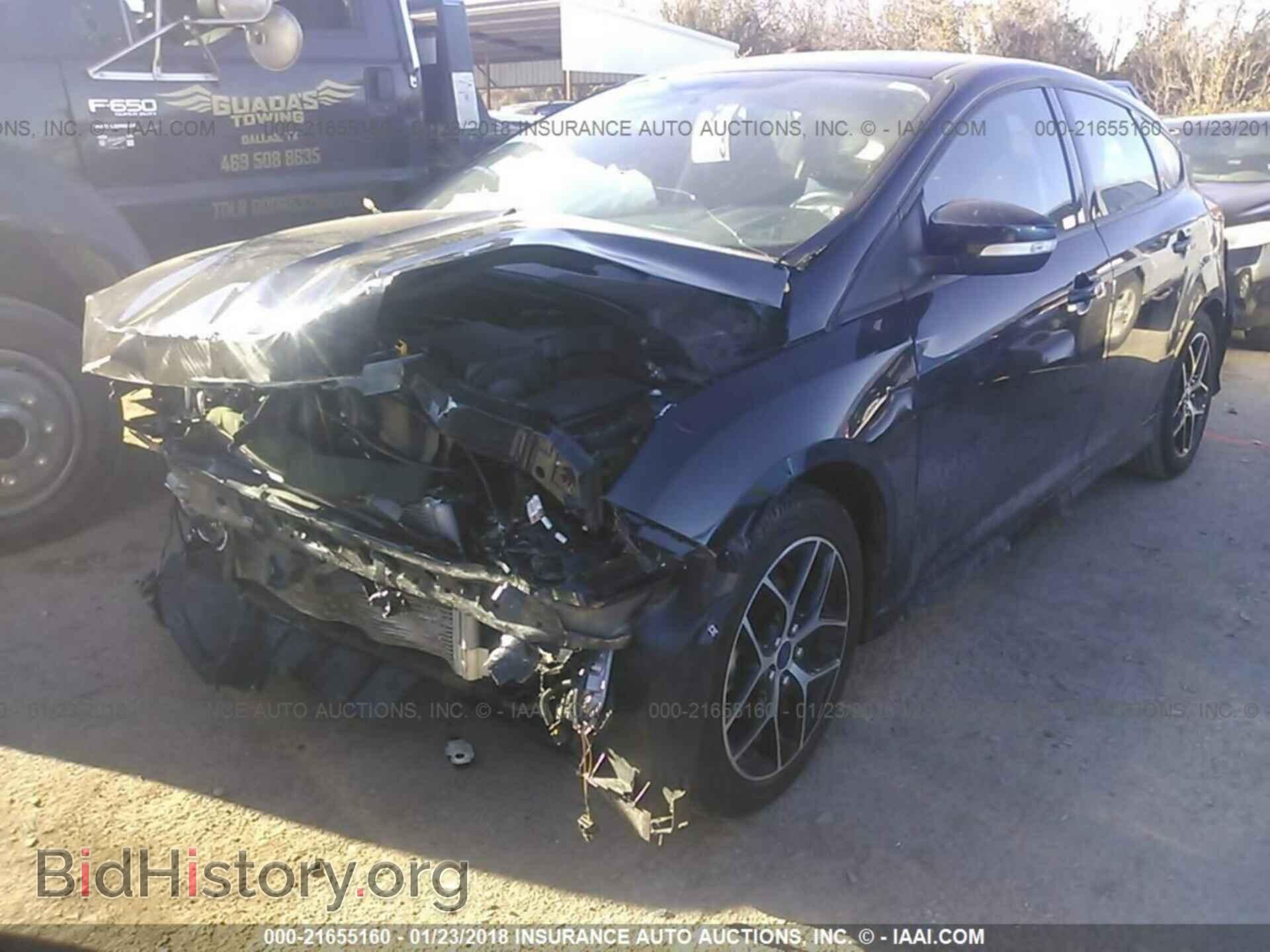 2015 Ford Focus - VIN: 1FADP3K20FL314628 - Photo 2
