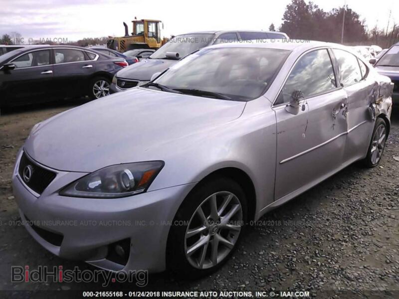2011 Lexus IS (VIN JTHCF5C29B5050180) — фото 2 из 10