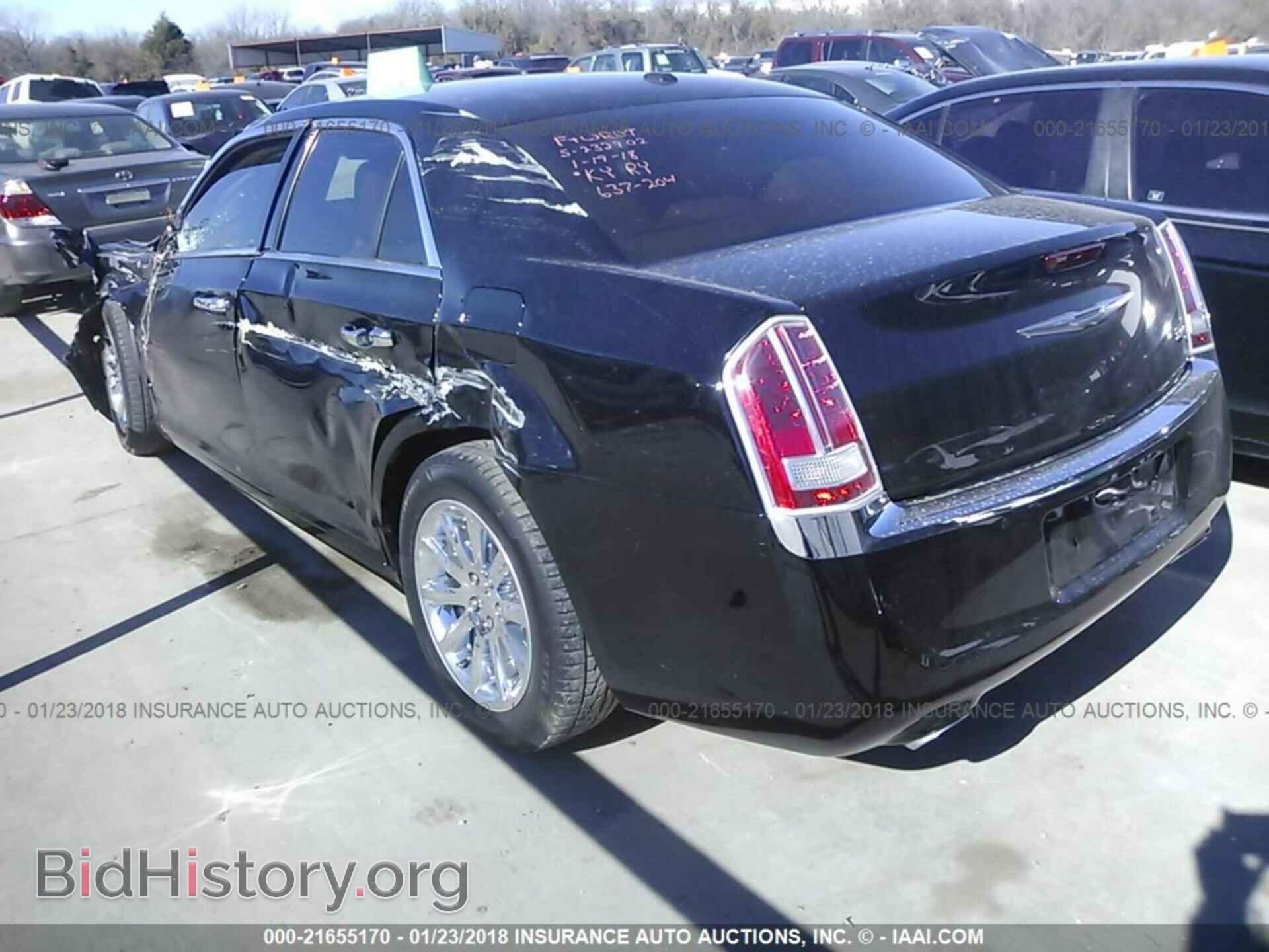 2014 Chrysler 300c - VIN: 2C3CCAEG4EH379978 - Фото 3