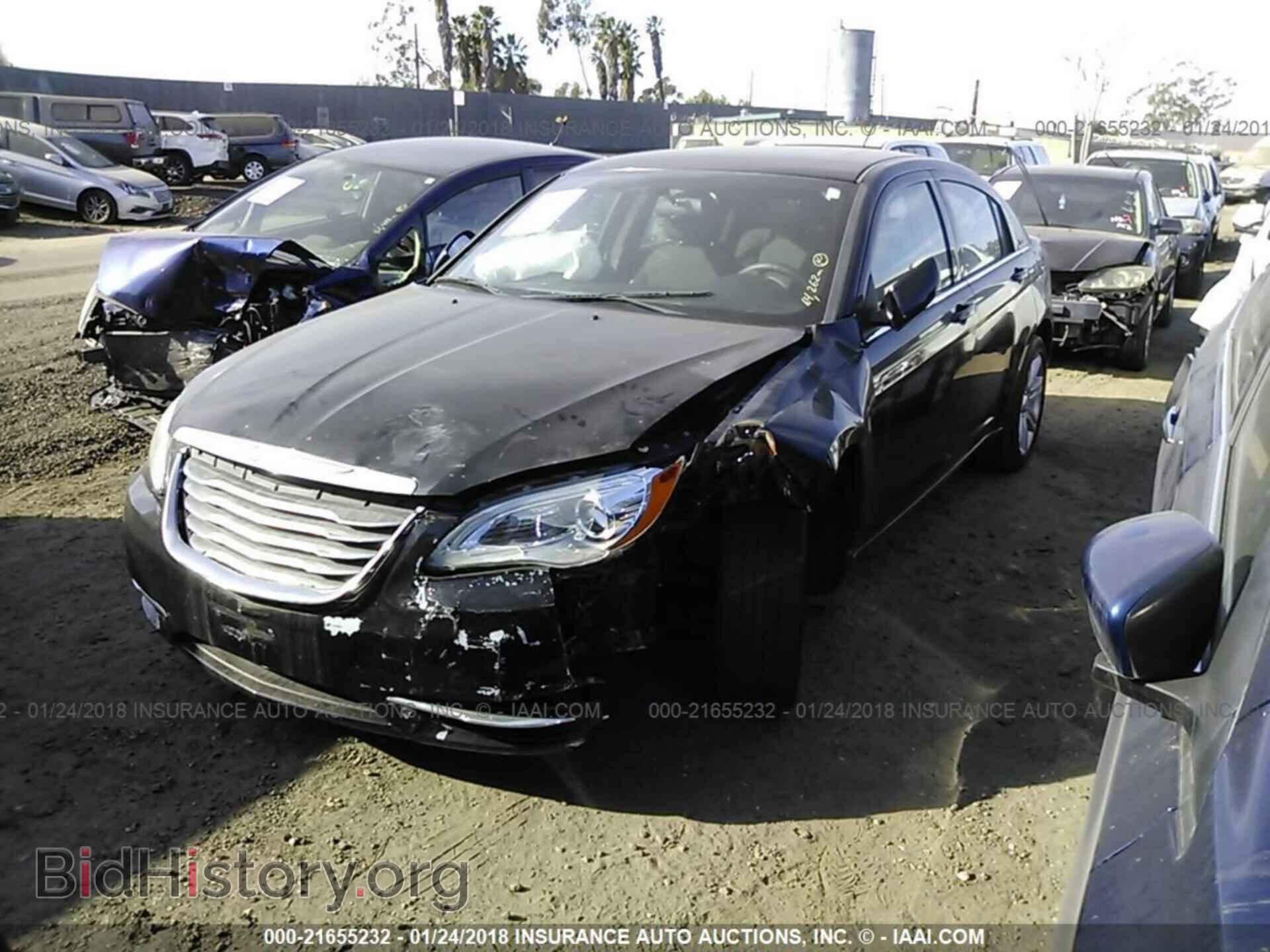 2012 Chrysler 200 - VIN: 1C3CCBBB4CN171036 - Фото 2