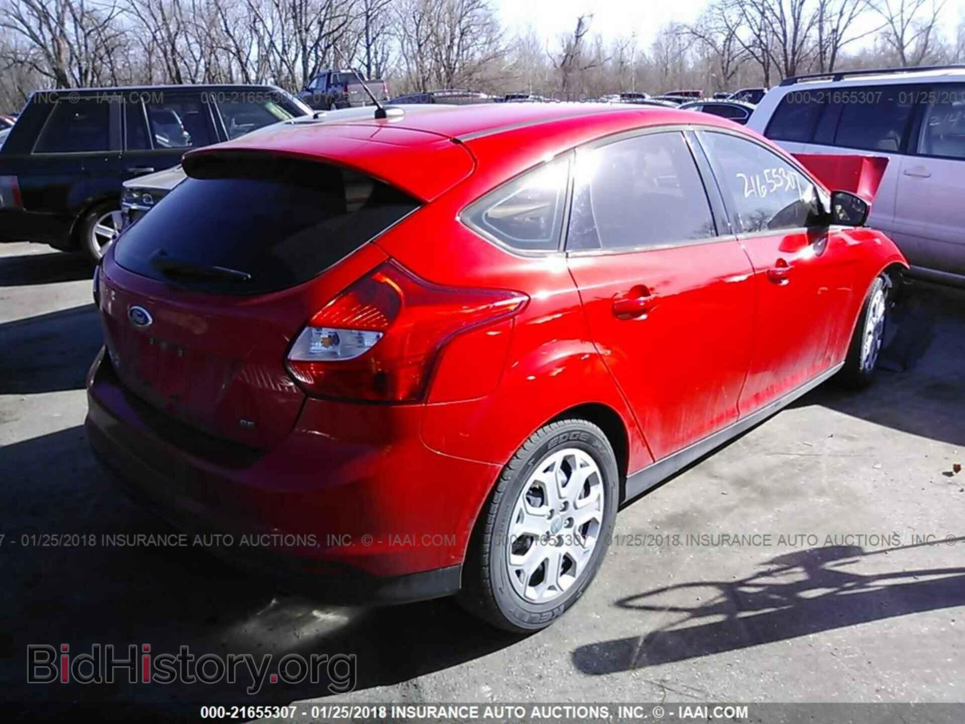 2012 Ford Focus - VIN: 1FAHP3K21CL262388 - Photo 4
