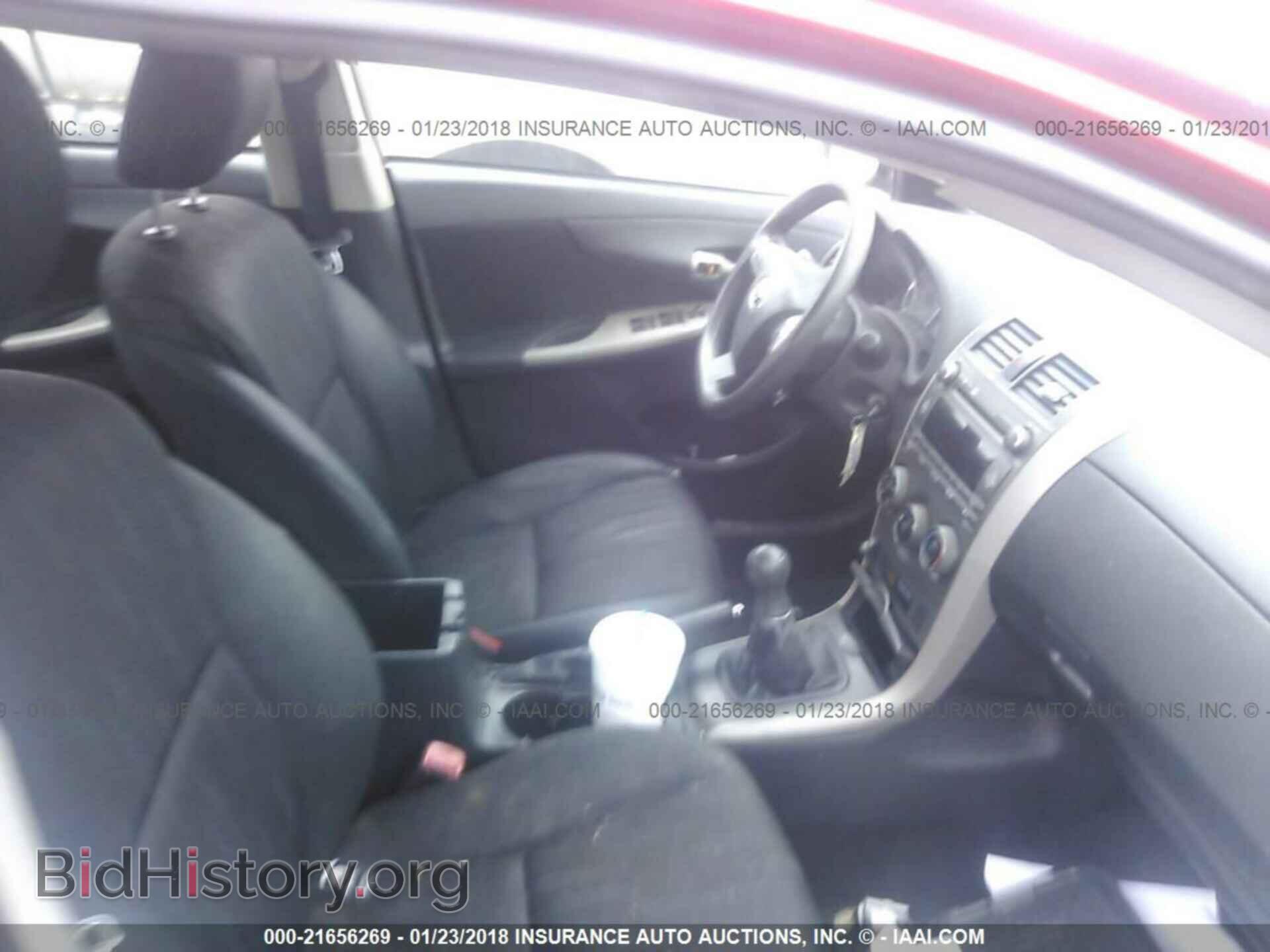 2011 Toyota Corolla - VIN: 2T1BU4EE4BC717017 - Фото 5