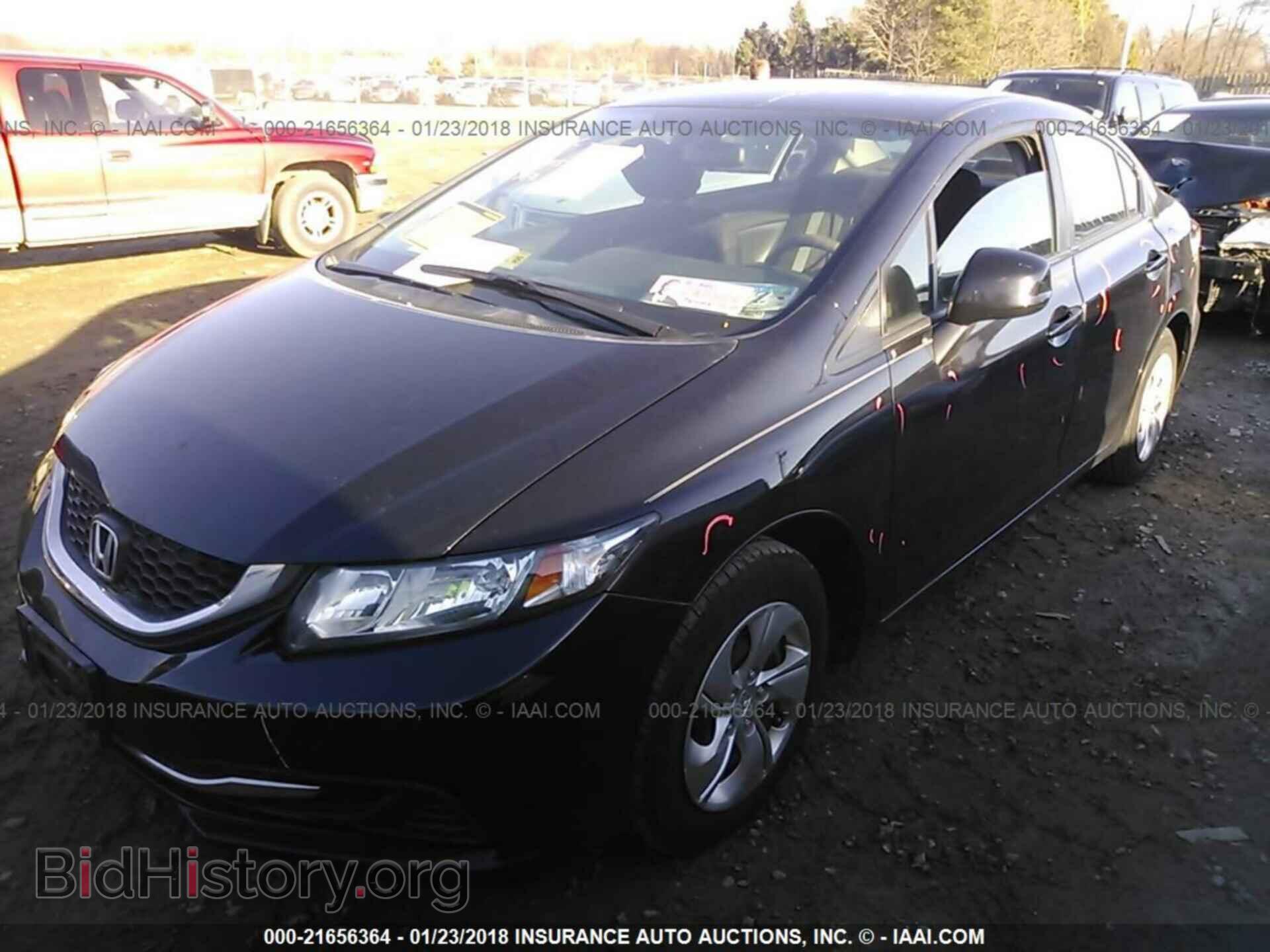 2013 Honda Civic - VIN: 2HGFB2F54DH560917 - Фото 2