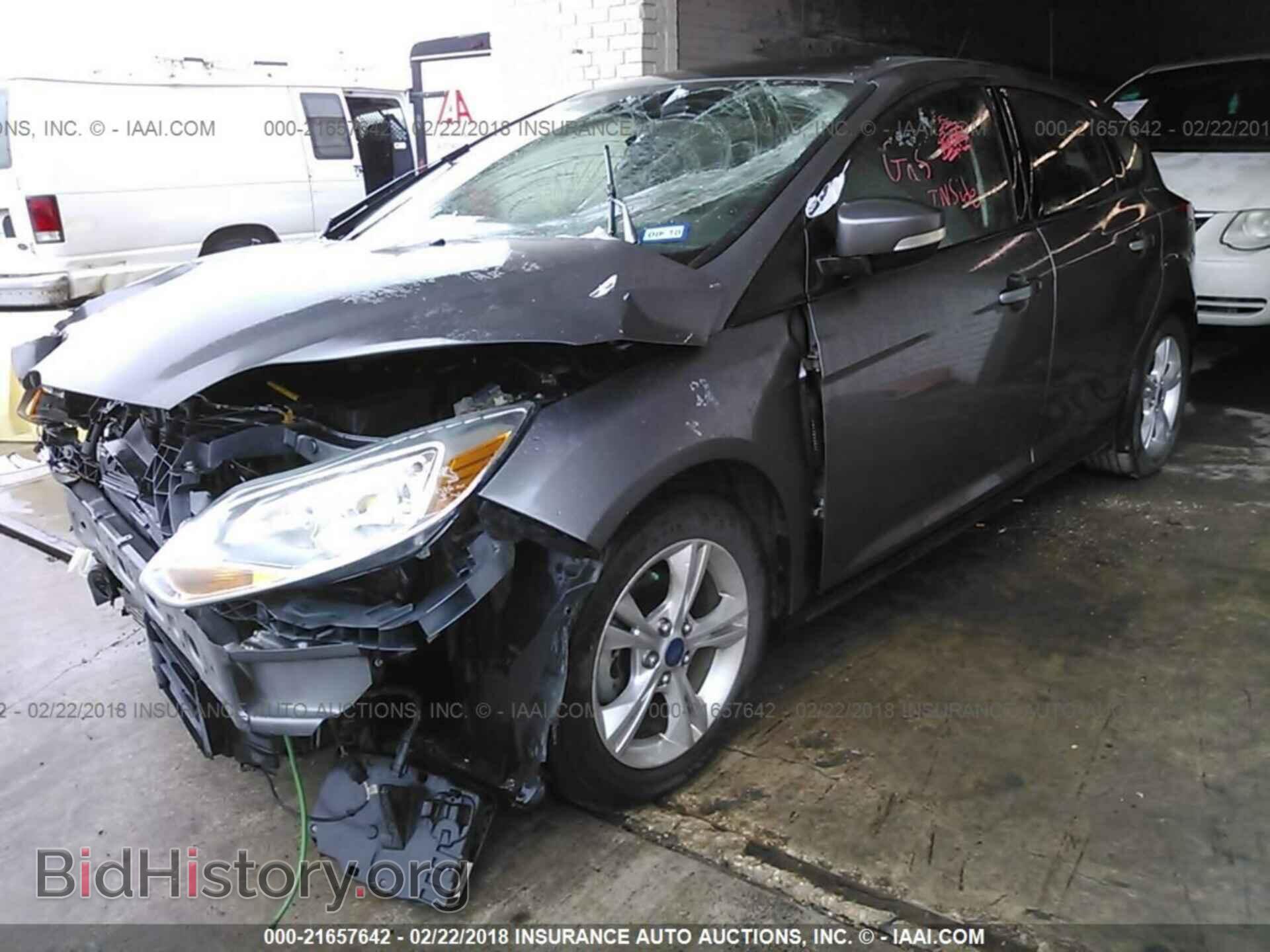 2013 Ford Focus - VIN: 1FADP3K2XDL279898 - Photo 2