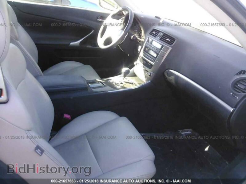 2011 Lexus IS (VIN JTHFF2C26B2520971) — photo 5 of 10