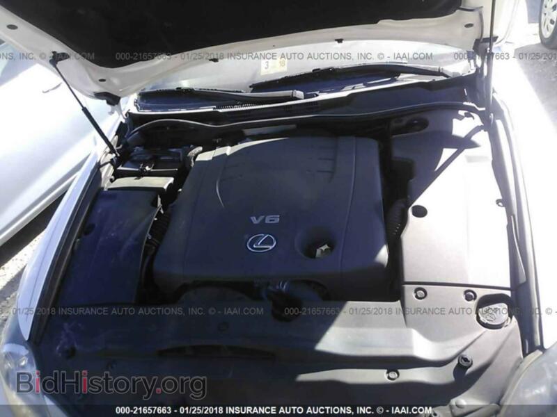 2011 Lexus IS (VIN JTHFF2C26B2520971) — photo 10 of 10