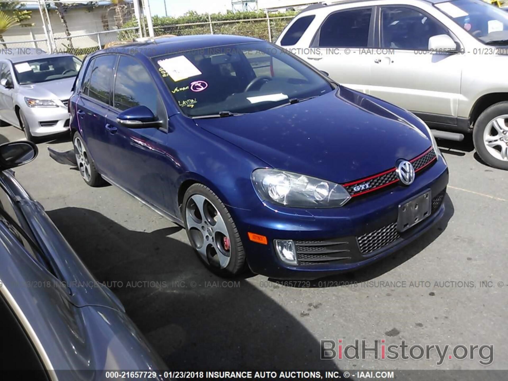 Photo WVWHD7AJ1DW106399 - Volkswagen Gti 2013