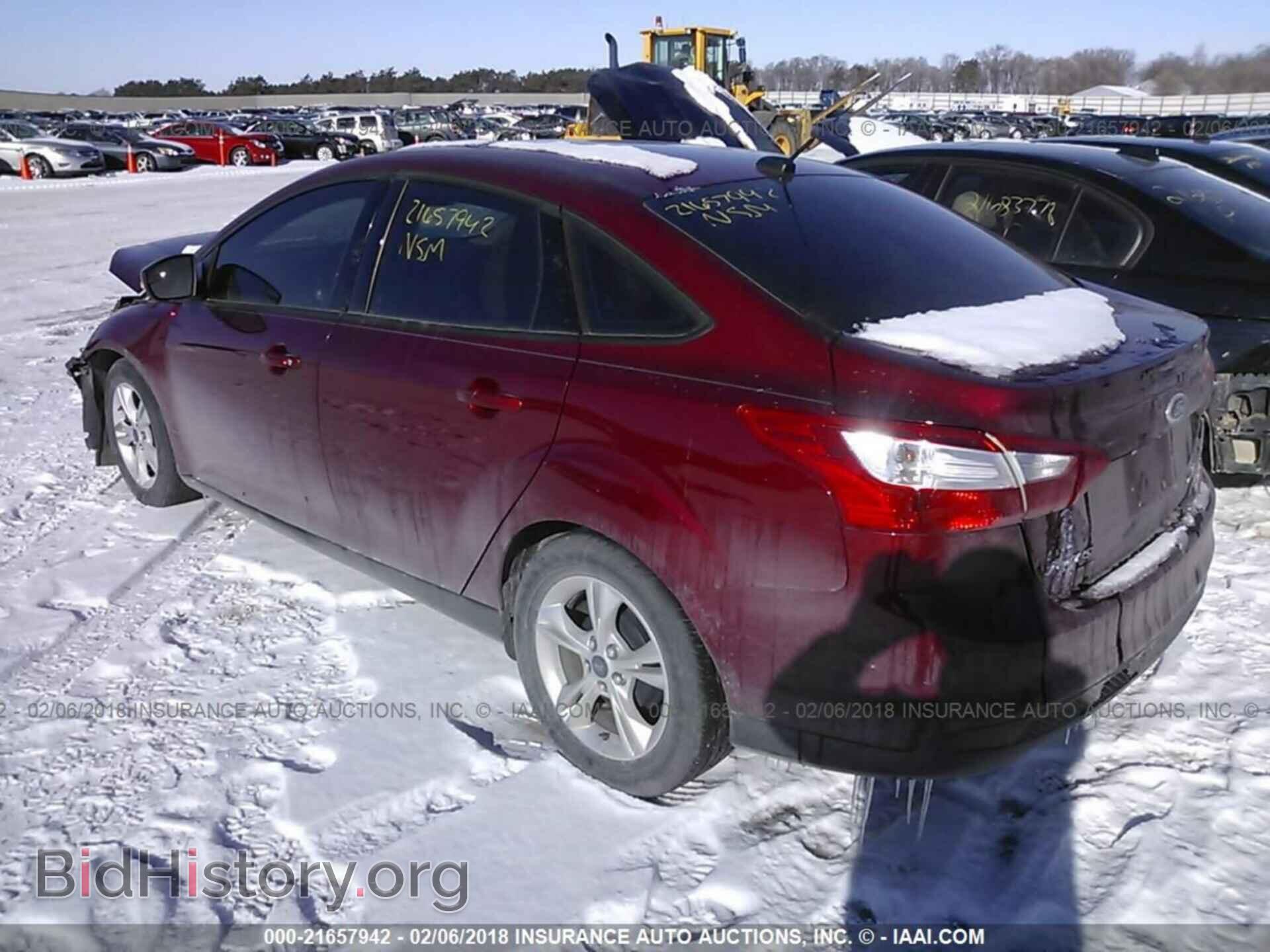 2014 Ford Focus - VIN: 1FADP3F22EL155300 - Фото 3