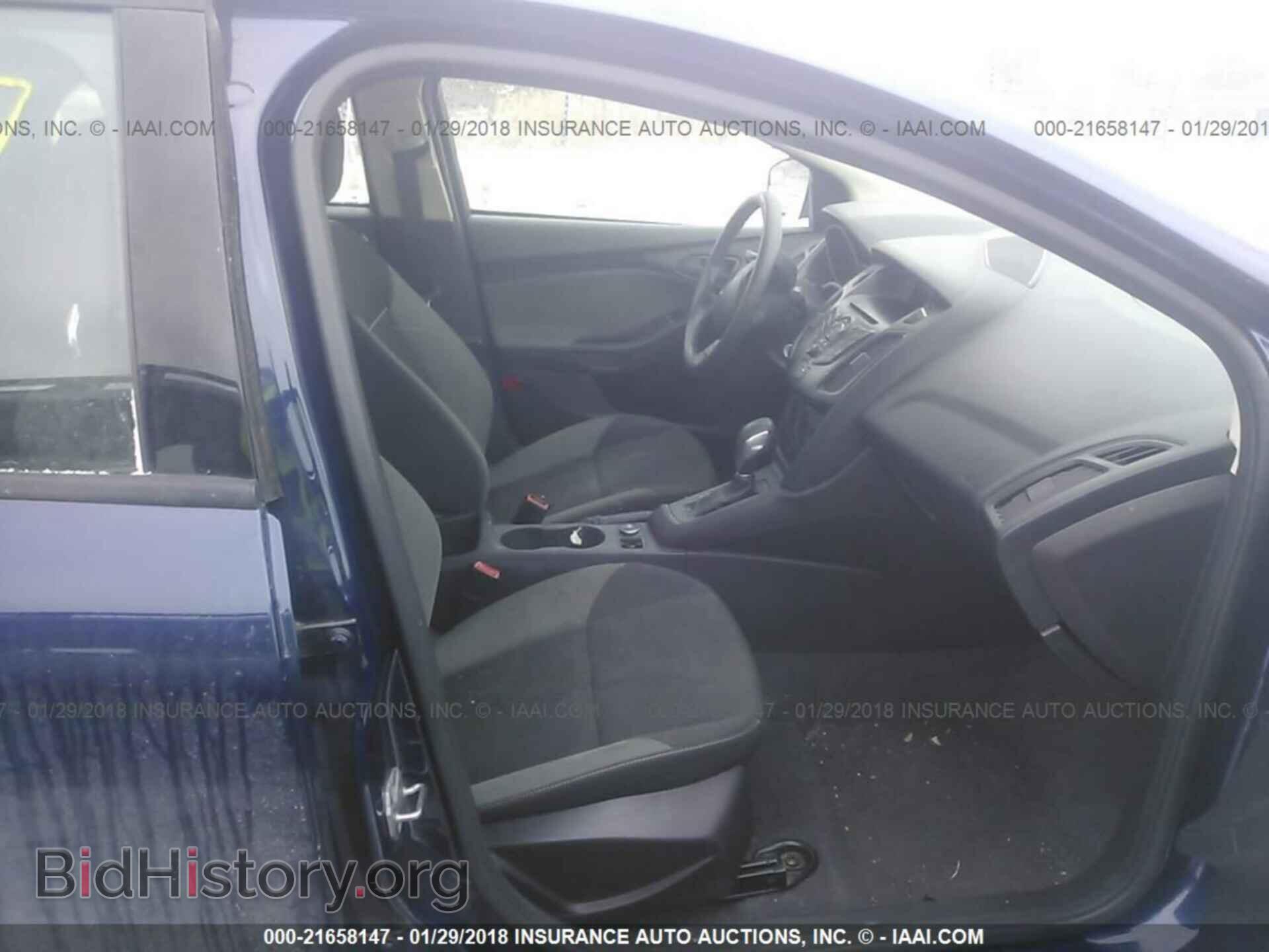 2012 Ford Focus - VIN: 1FAHP3E27CL104486 - Фото 5