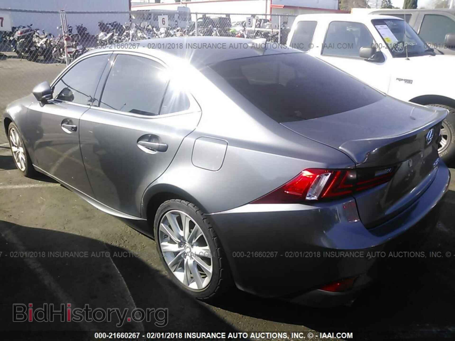 2015 Lexus Is - VIN: JTHBF1D27F5062756 - Photo 3