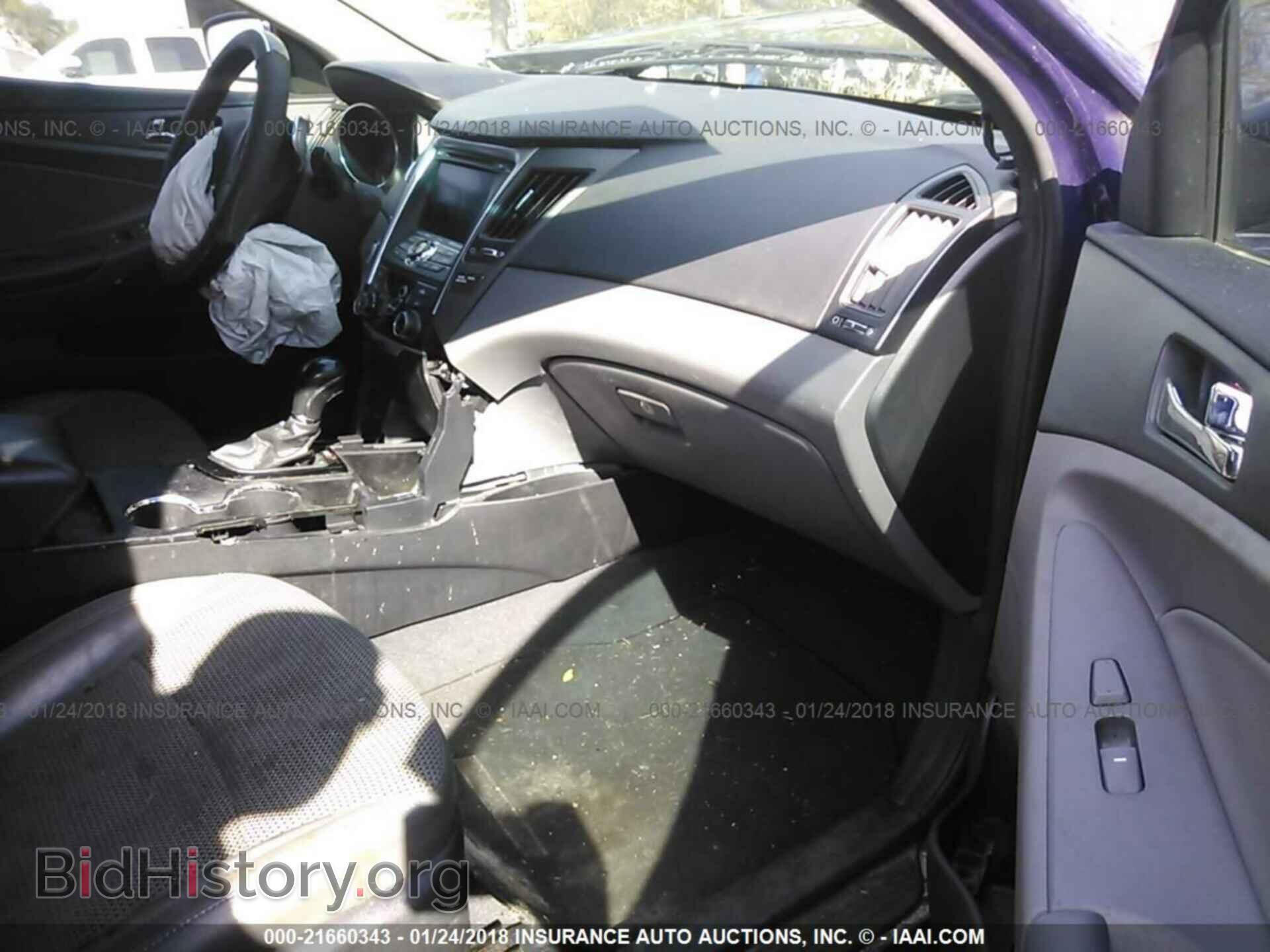 2012 Hyundai Sonata - VIN: 5NPEC4AC2CH456201 - Photo 5