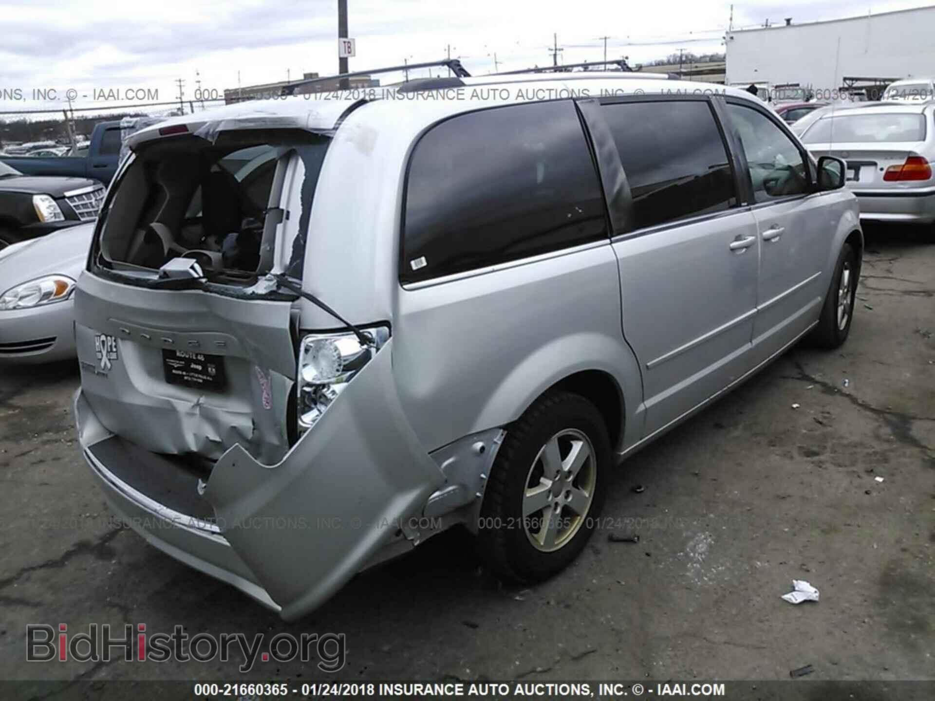 2011 Dodge Grand caravan - VIN: 2D4RN5DG1BR764707 - Фото 4