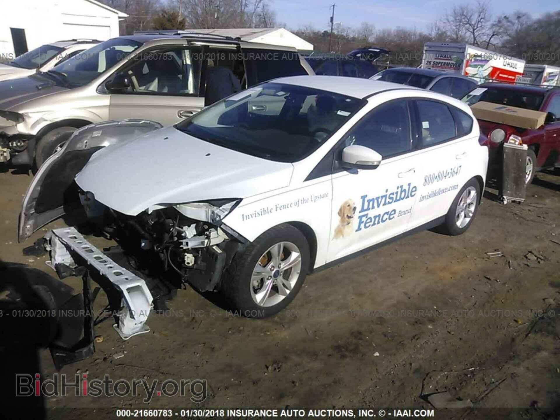 2014 Ford Focus - VIN: 1FADP3K28EL150334 - Фото 2