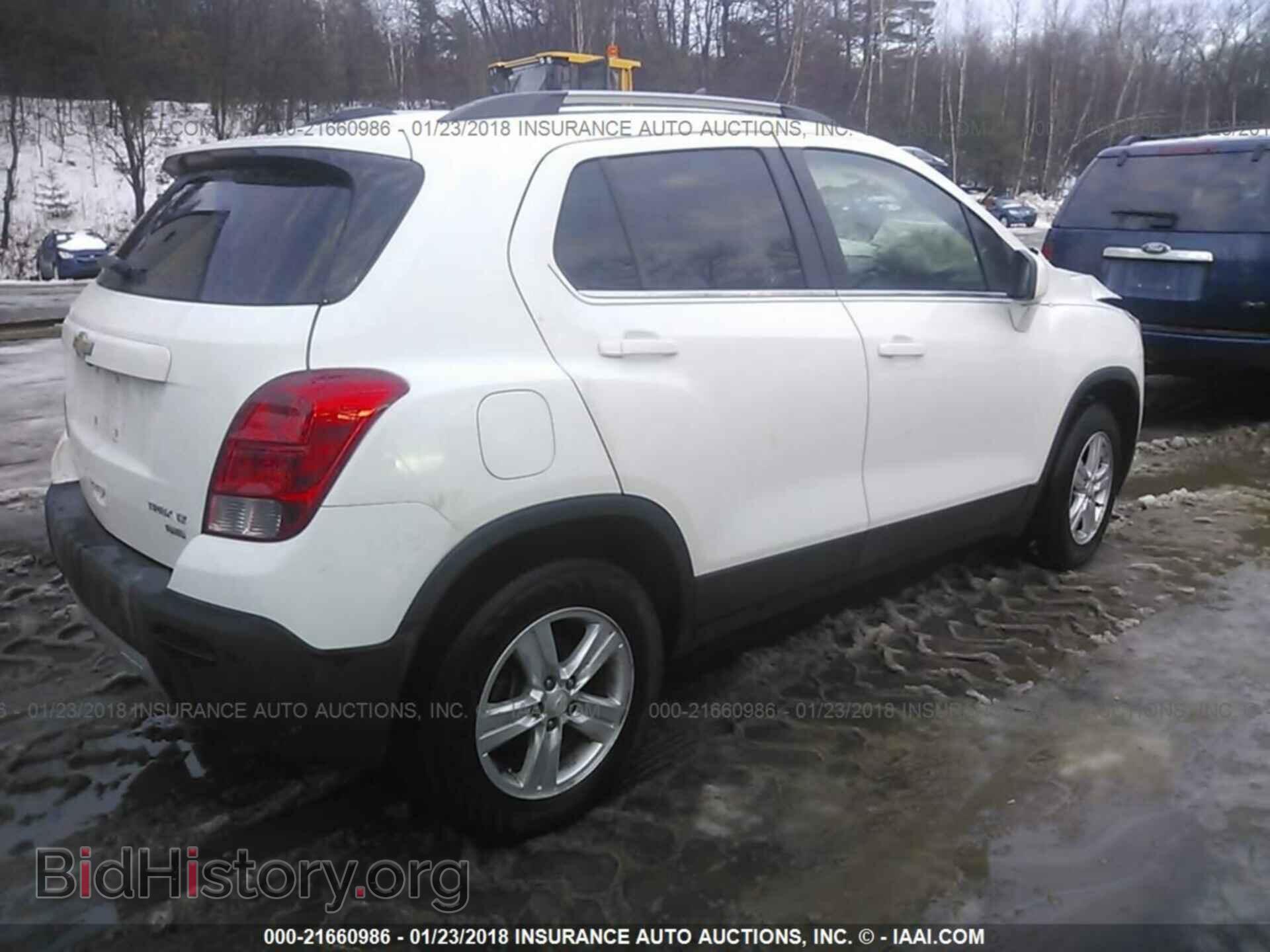2015 Chevrolet Trax - VIN: 3GNCJRSB7FL193473 - Фото 4