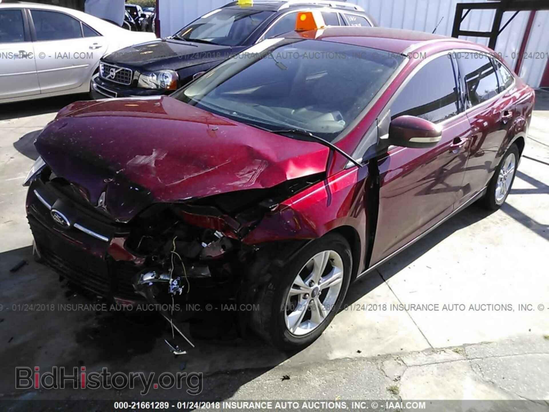 2013 Ford Focus - VIN: 1FADP3F24DL269863 - Photo 2