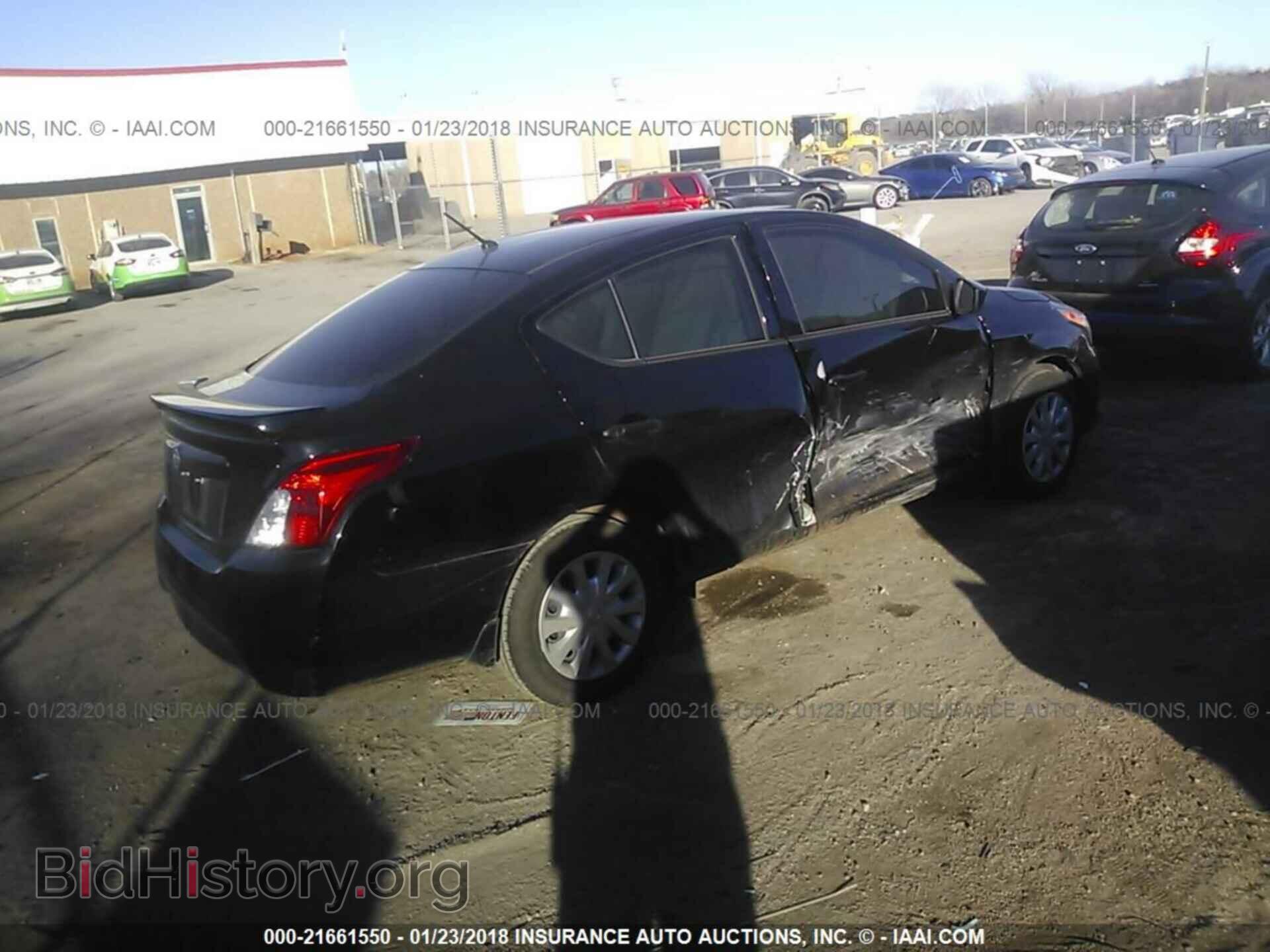 2017 Nissan Versa - VIN: 3N1CN7AP3HL859281 - Фото 4