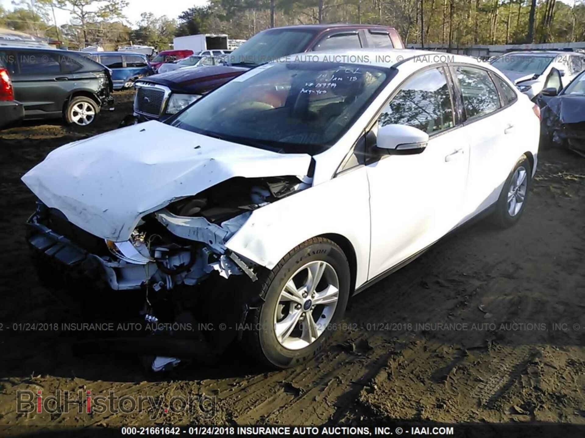 2014 Ford Focus - VIN: 1FADP3F26EL159799 - Фото 2