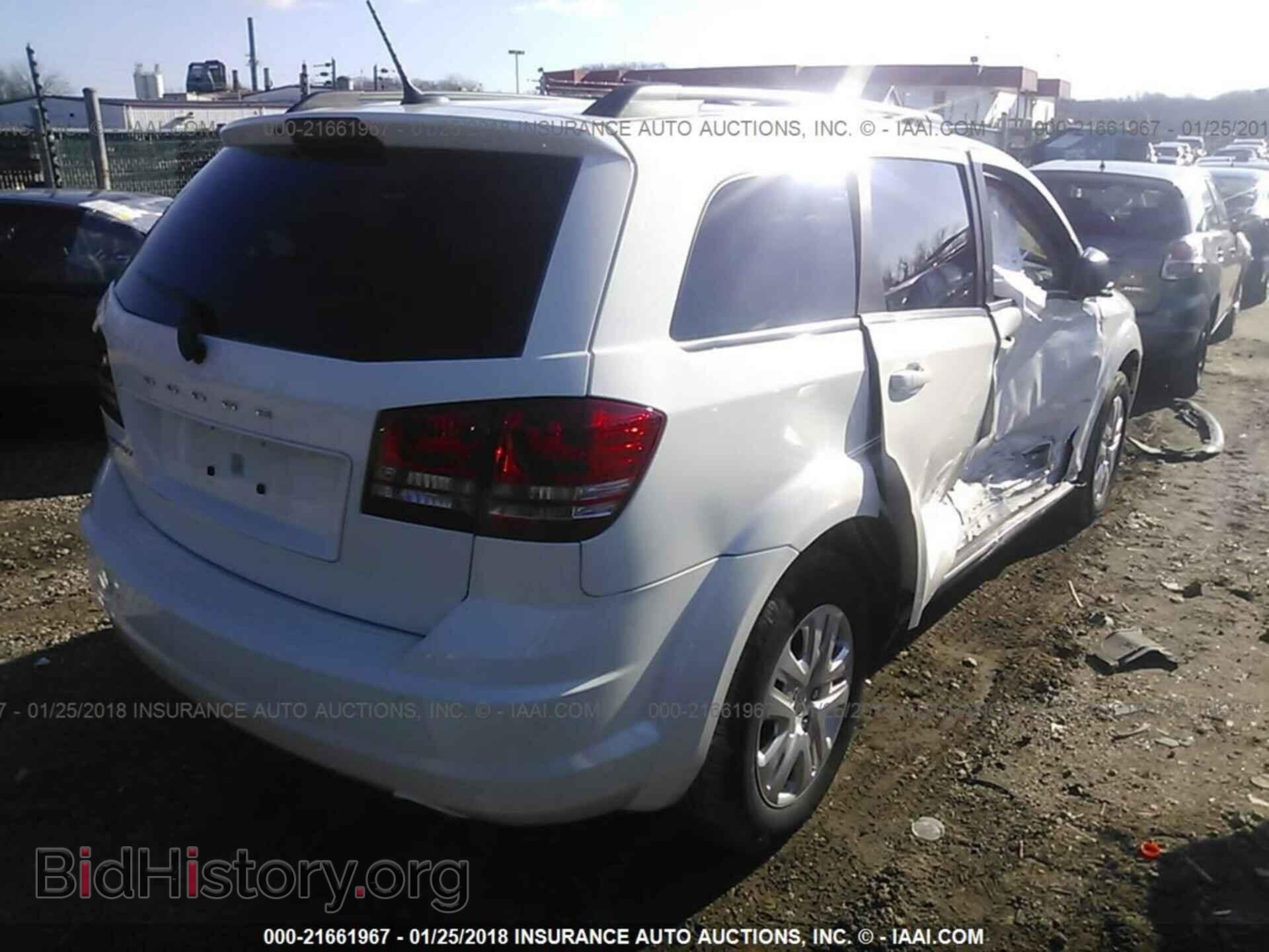 2017 Dodge Journey - VIN: 3C4PDCAB0HT584130 - Фото 4