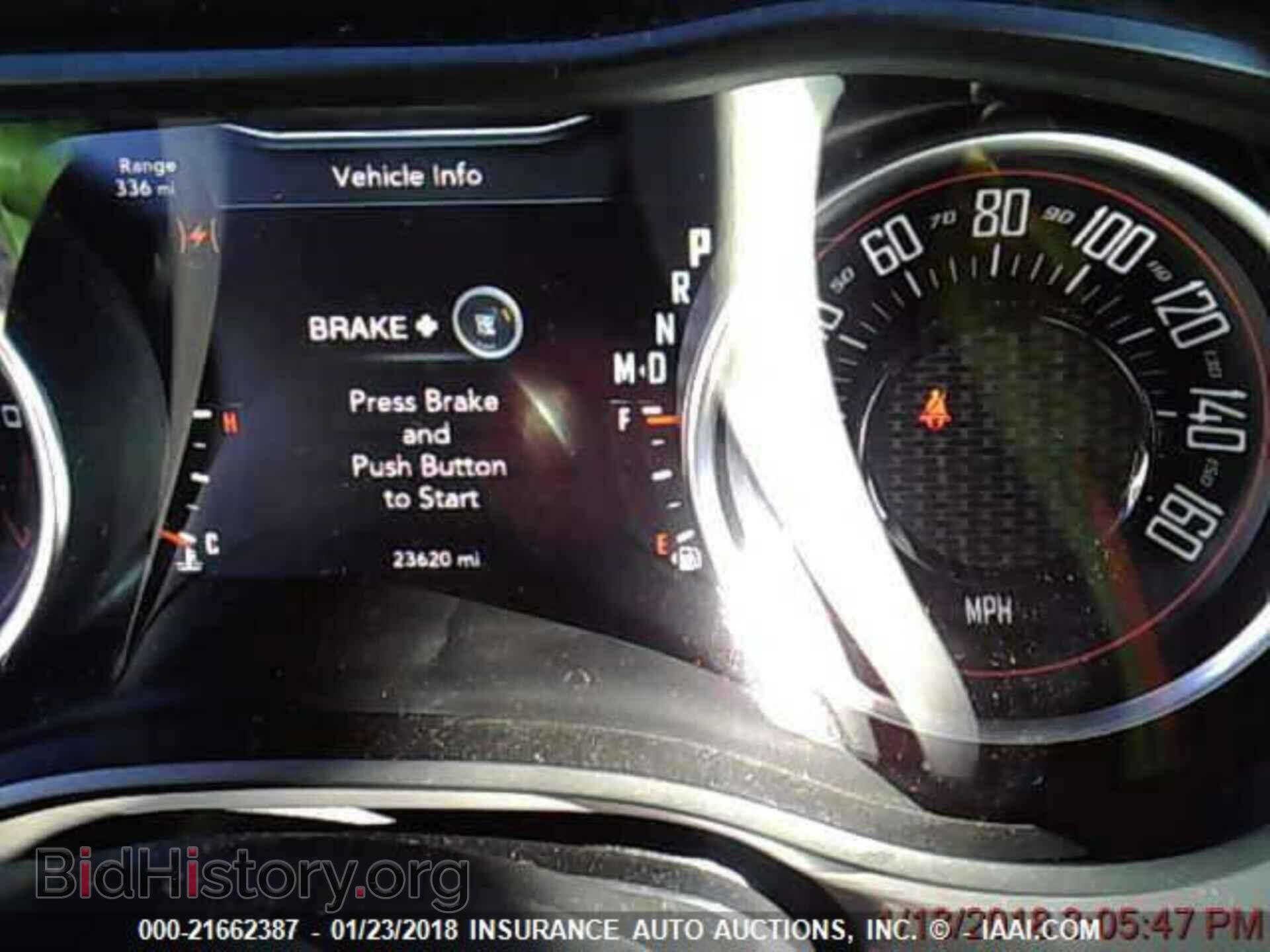 2017 Dodge Challenger - VIN: 2C3CDZAG4HH572704 - Фото 7