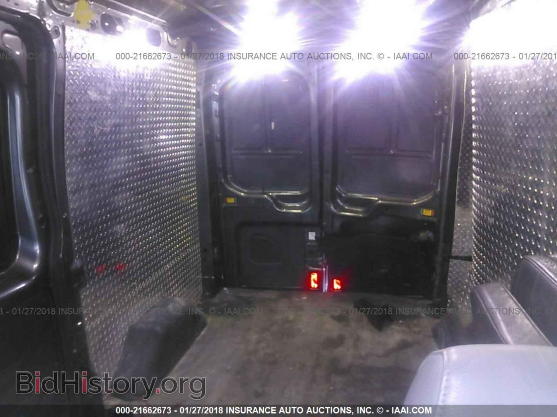2016 Ford Transit - VIN: 1FTYR1CM7GKA81705 - Photo 8