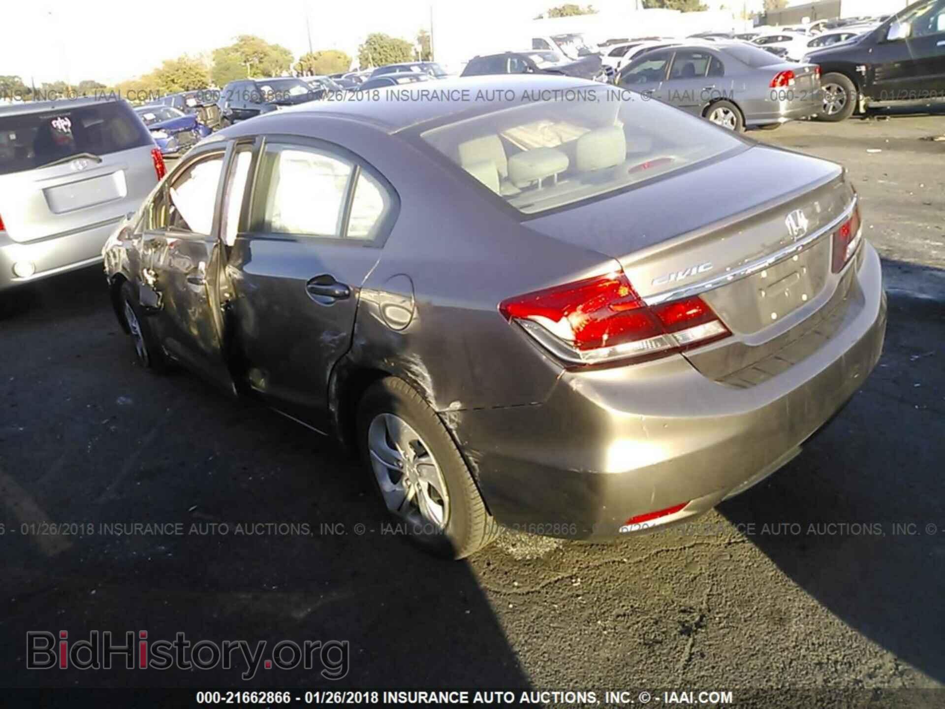 2014 Honda Civic - VIN: 19XFB2F58EE215000 - Фото 3