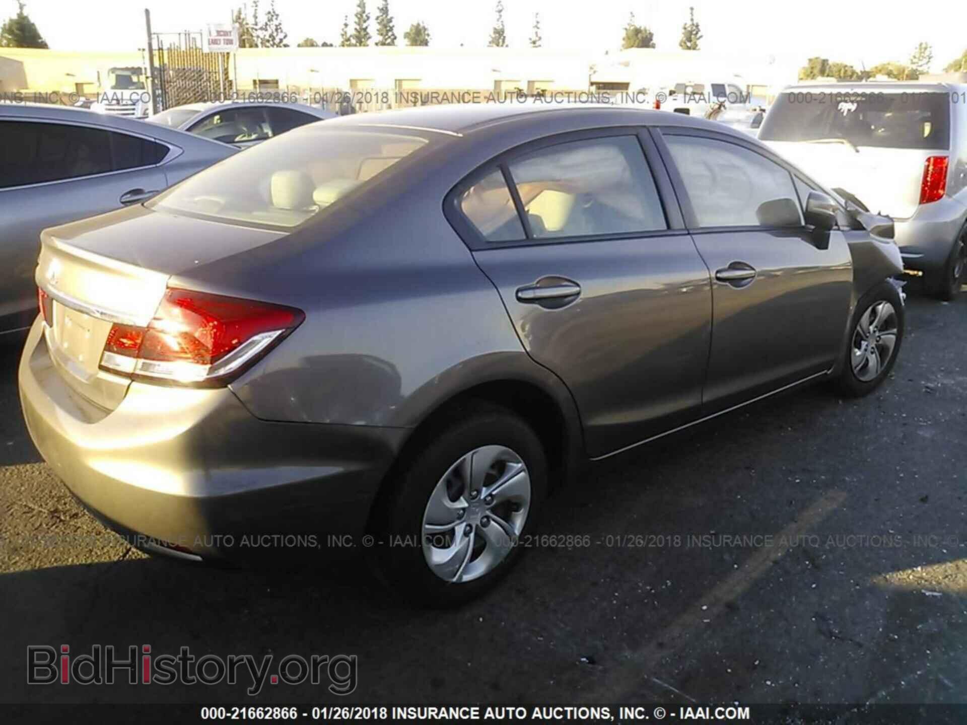 2014 Honda Civic - VIN: 19XFB2F58EE215000 - Фото 4