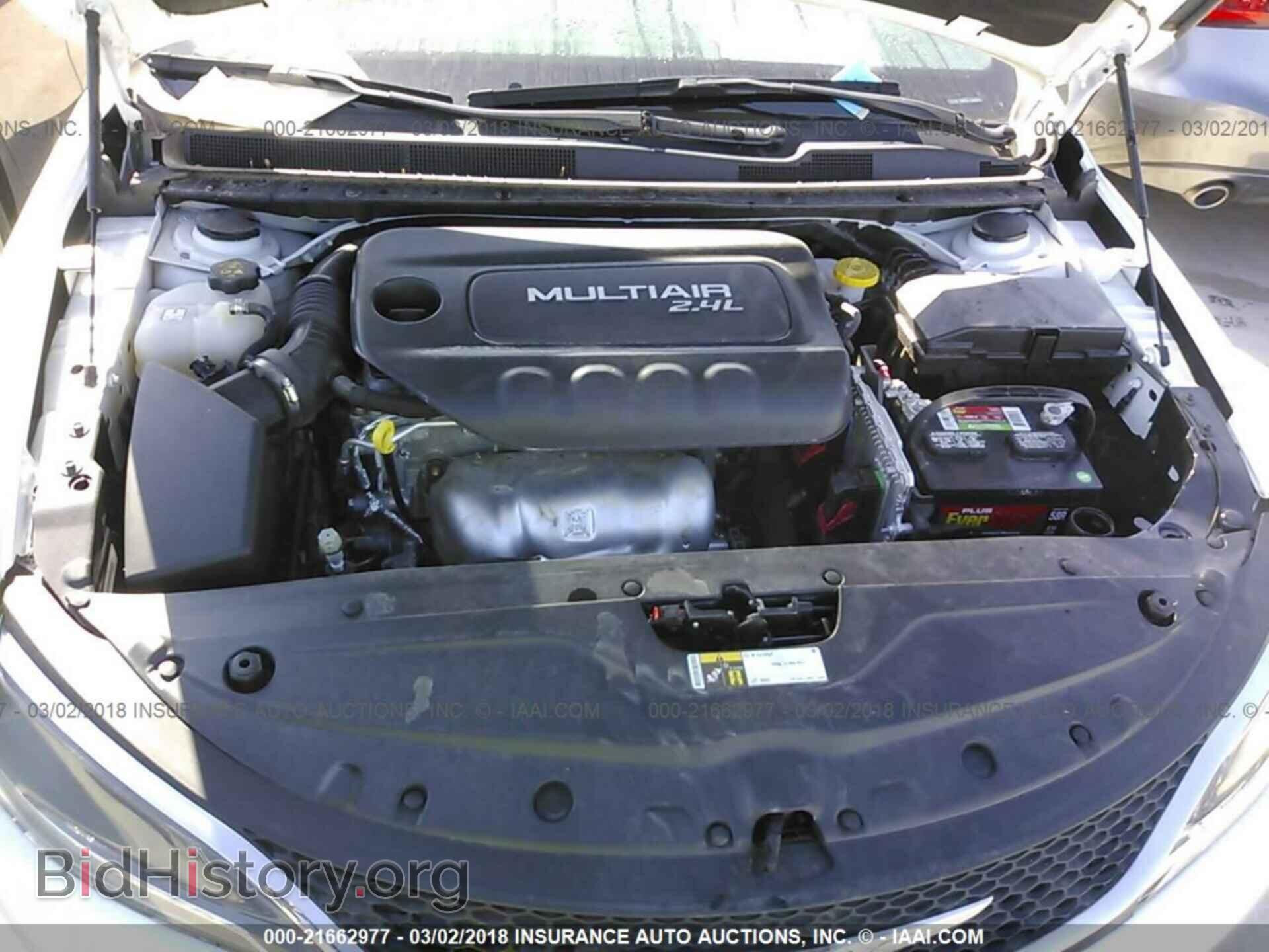 2017 Chrysler 200 - VIN: 1C3CCCAB5HN504004 - Фото 10