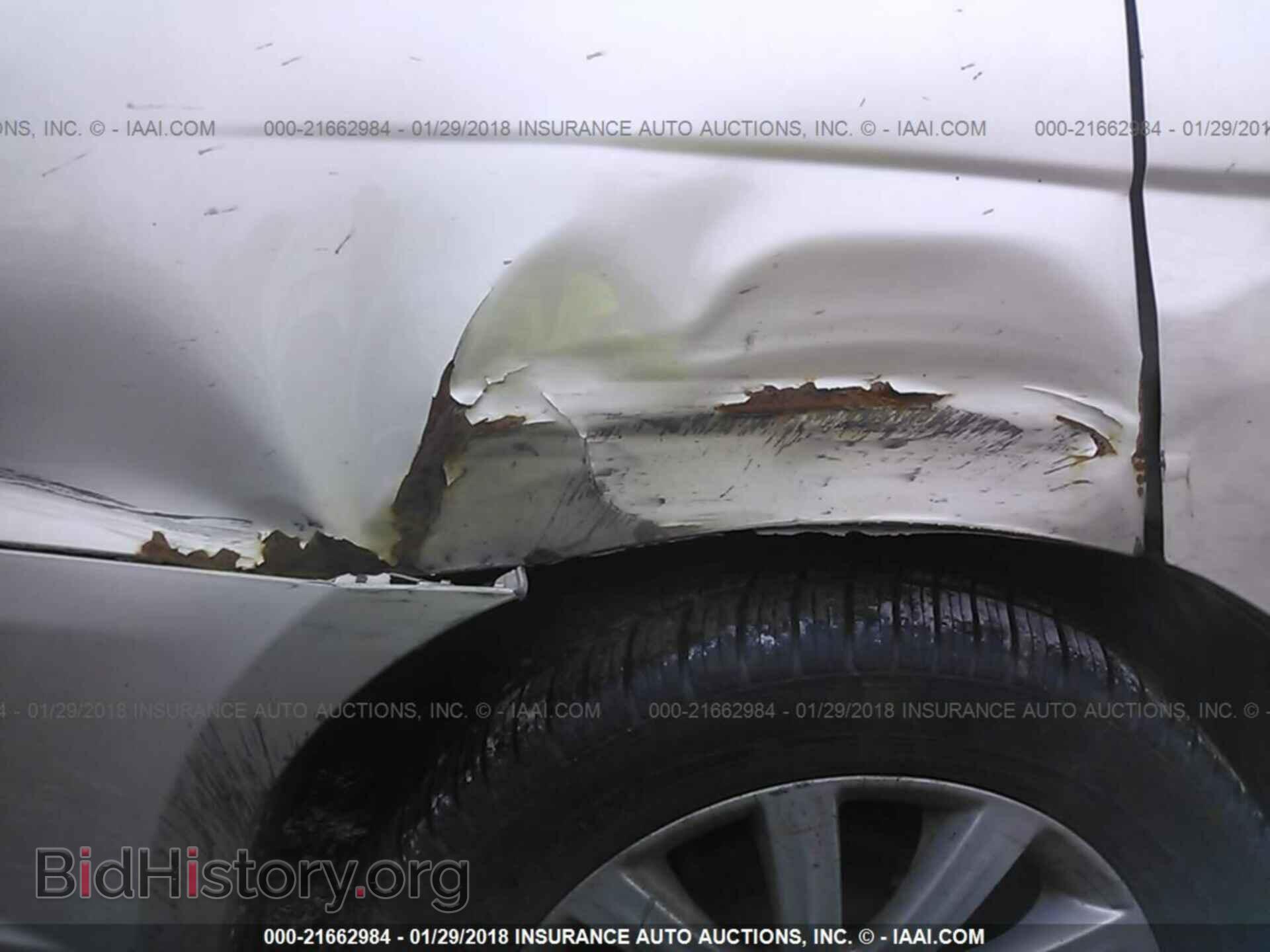 2013 Chrysler 200 - VIN: 1C3CCBCG3DN578809 - Photo 6