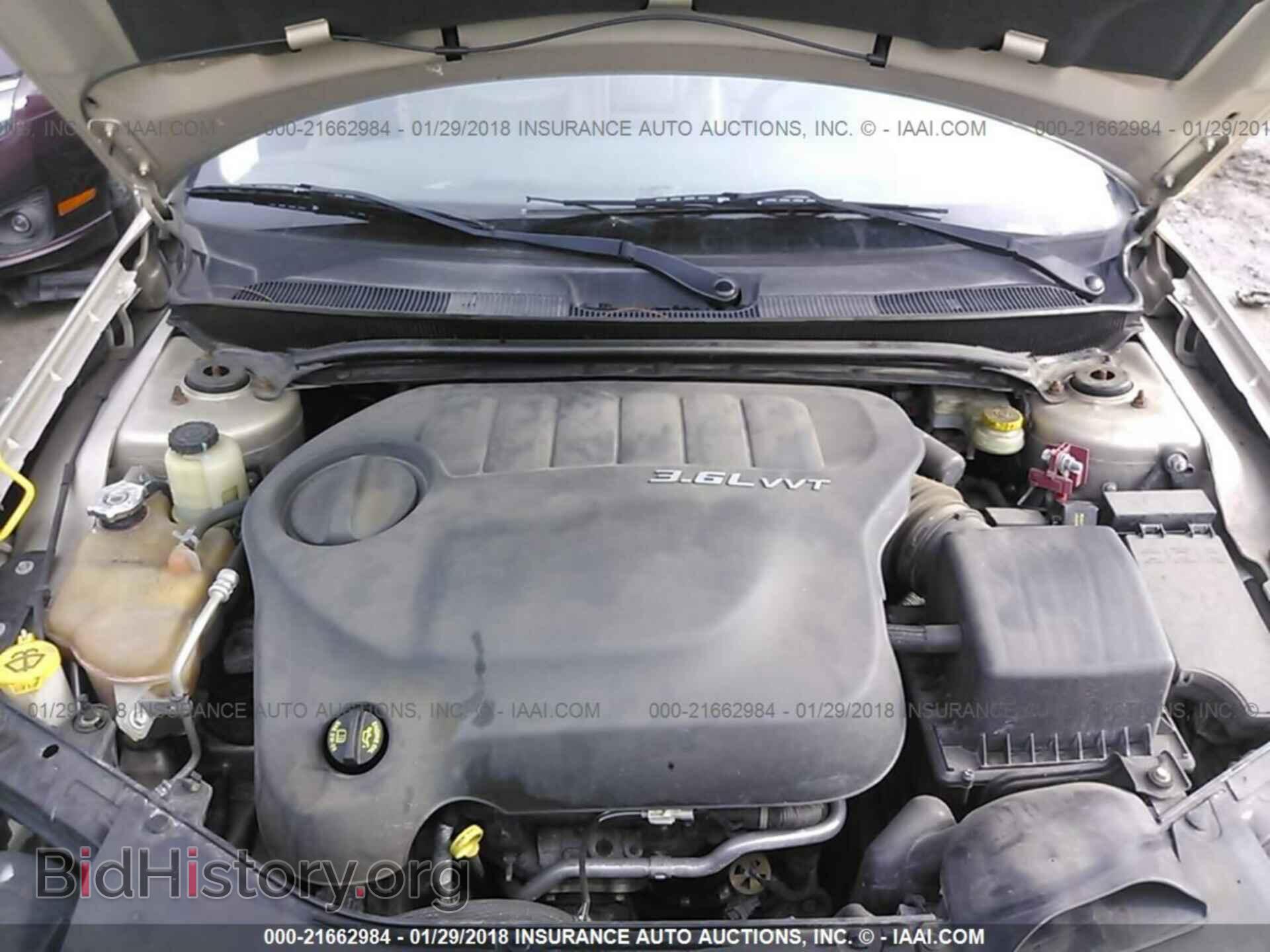 2013 Chrysler 200 - VIN: 1C3CCBCG3DN578809 - Photo 10
