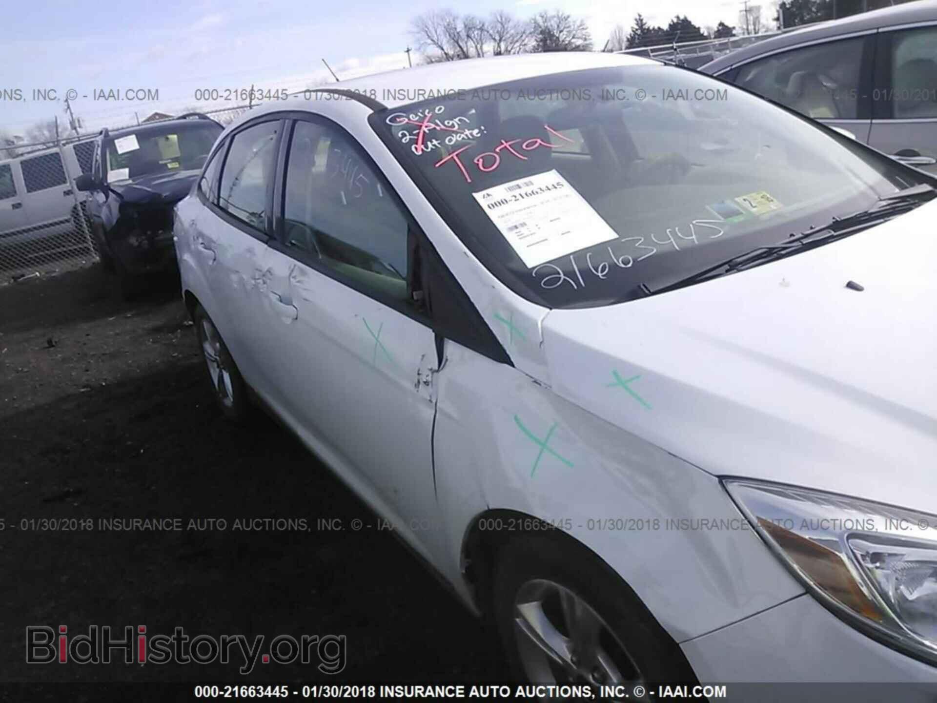 2014 Ford Focus - VIN: 1FADP3F27EL180693 - Photo 6
