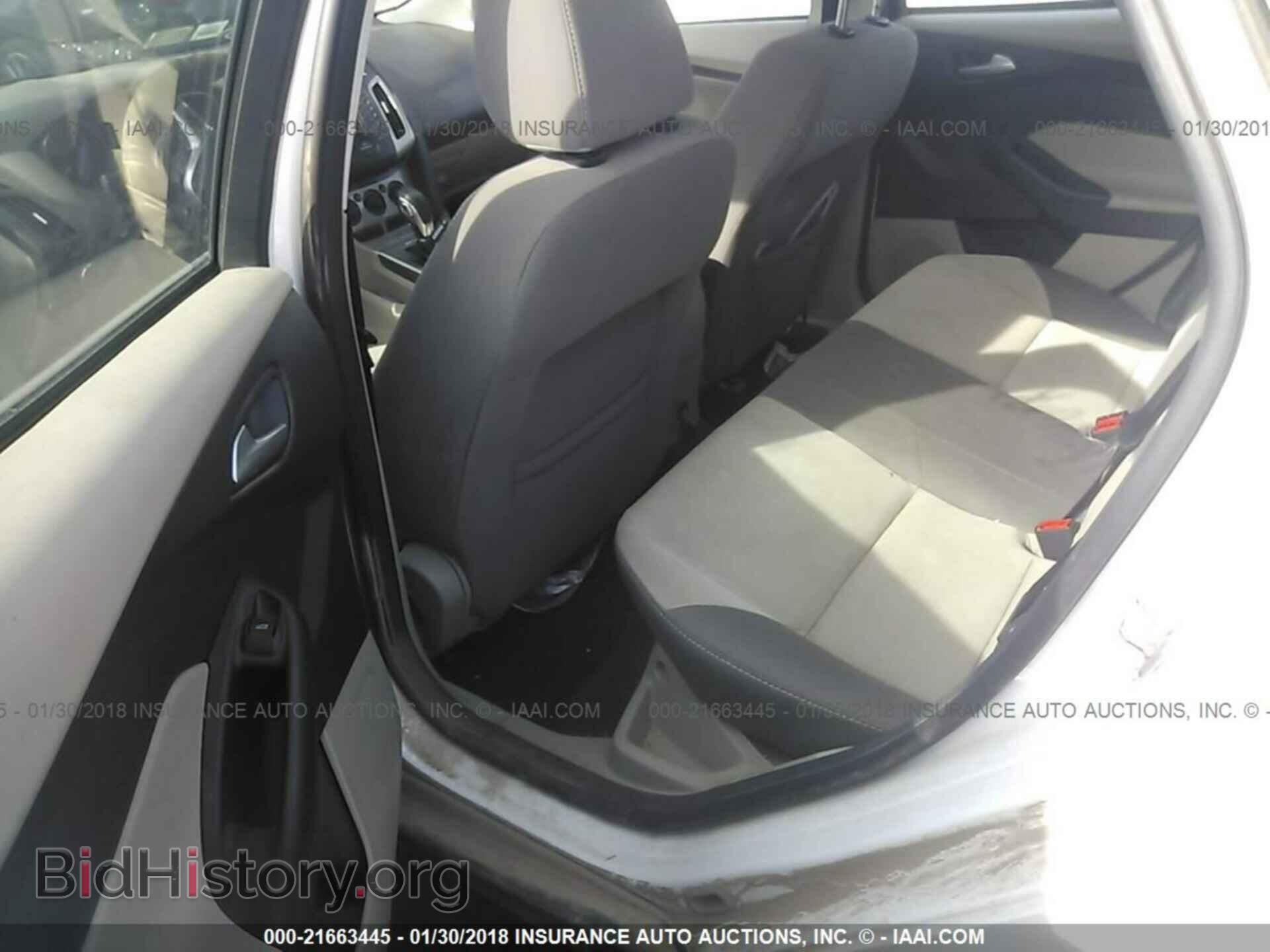 2014 Ford Focus - VIN: 1FADP3F27EL180693 - Photo 8