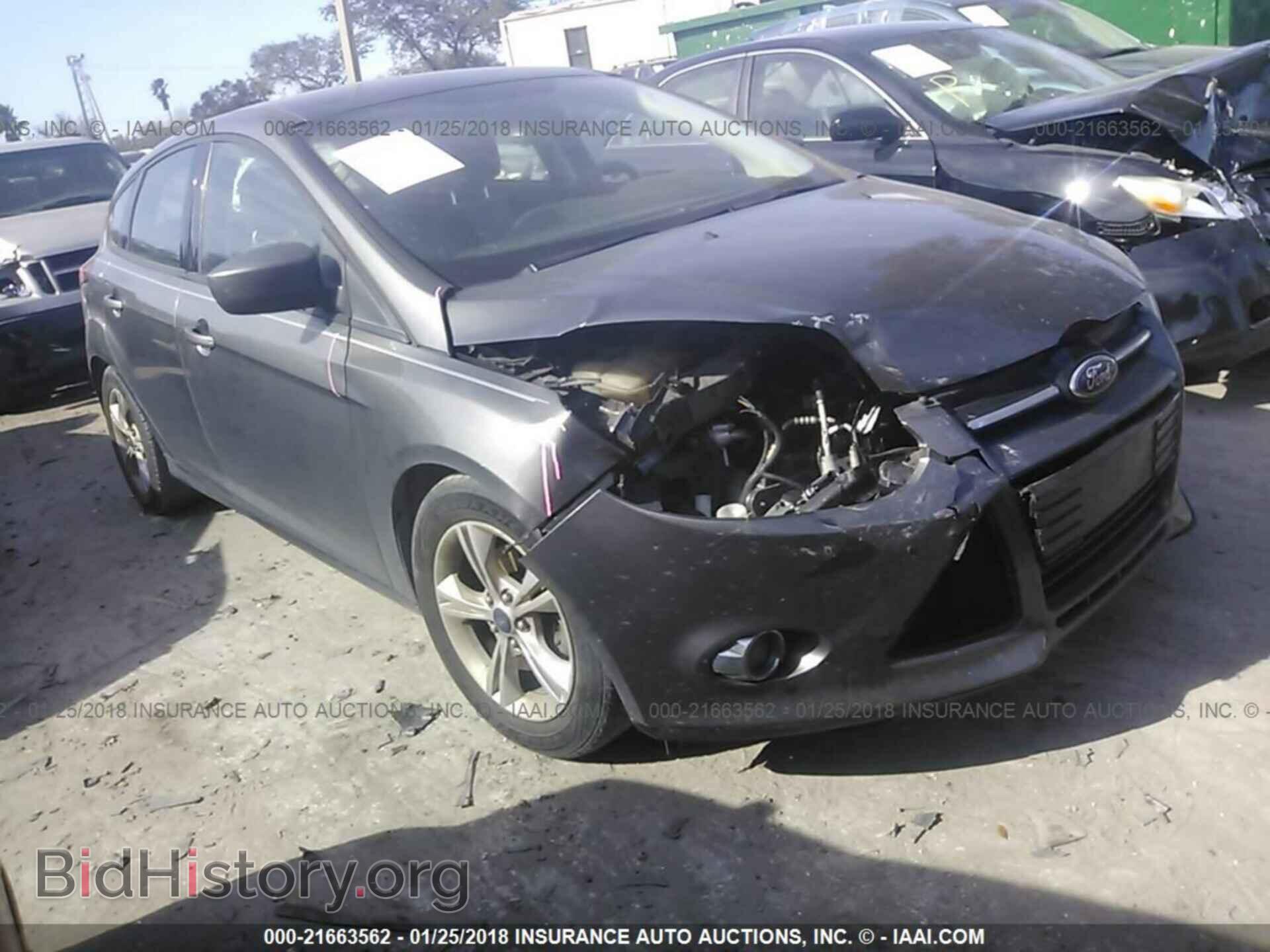 Photo 1FAHP3K28CL341685 - Ford Focus 2012