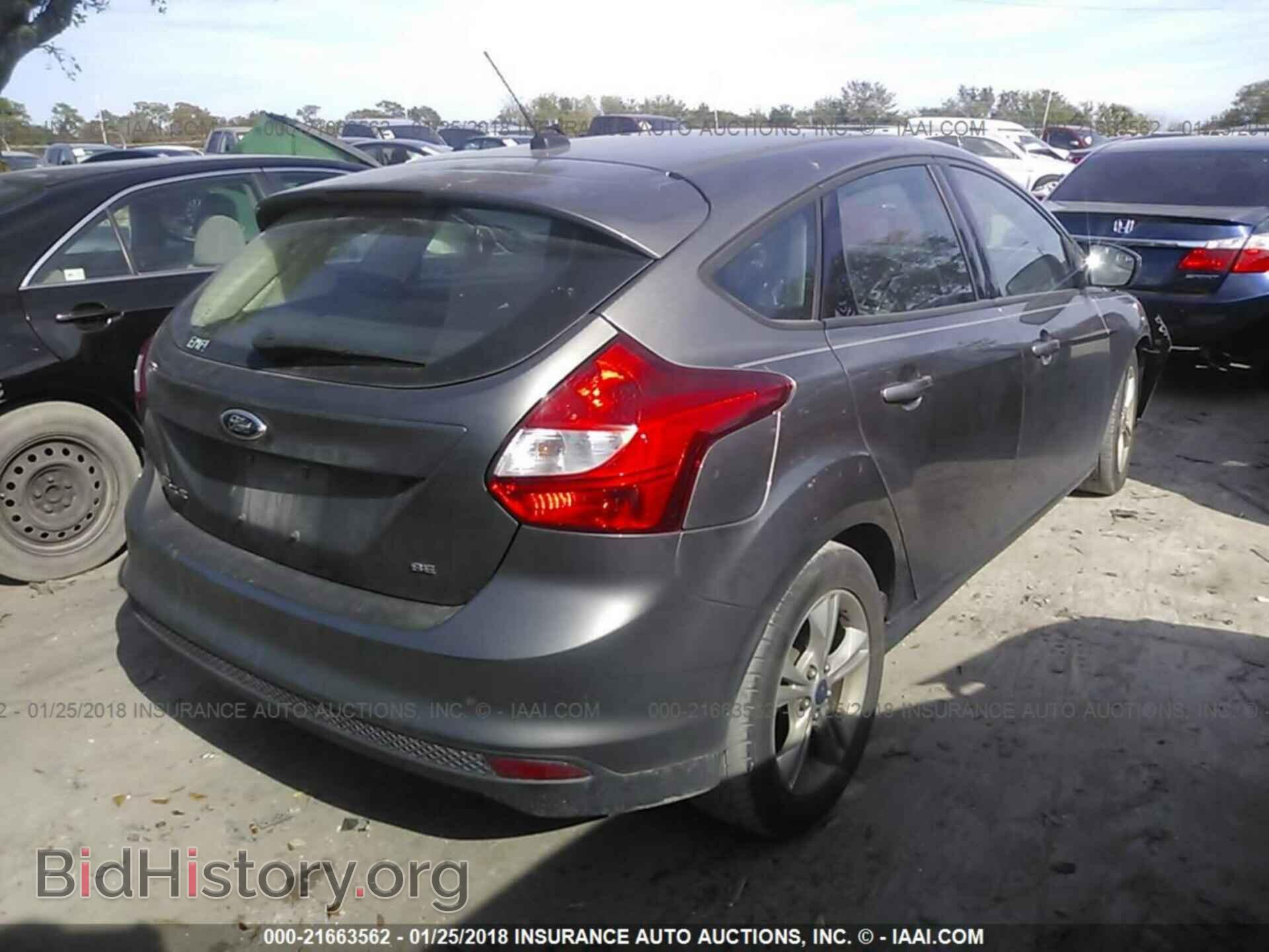2012 Ford Focus - VIN: 1FAHP3K28CL341685 - Фото 4