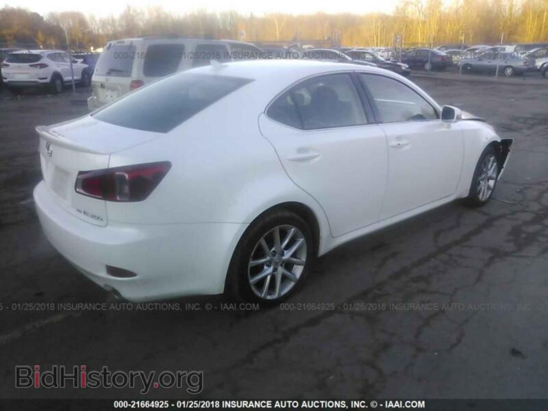 2012 Lexus IS (VIN JTHCF5C23C2036018) — фото 4 из 10