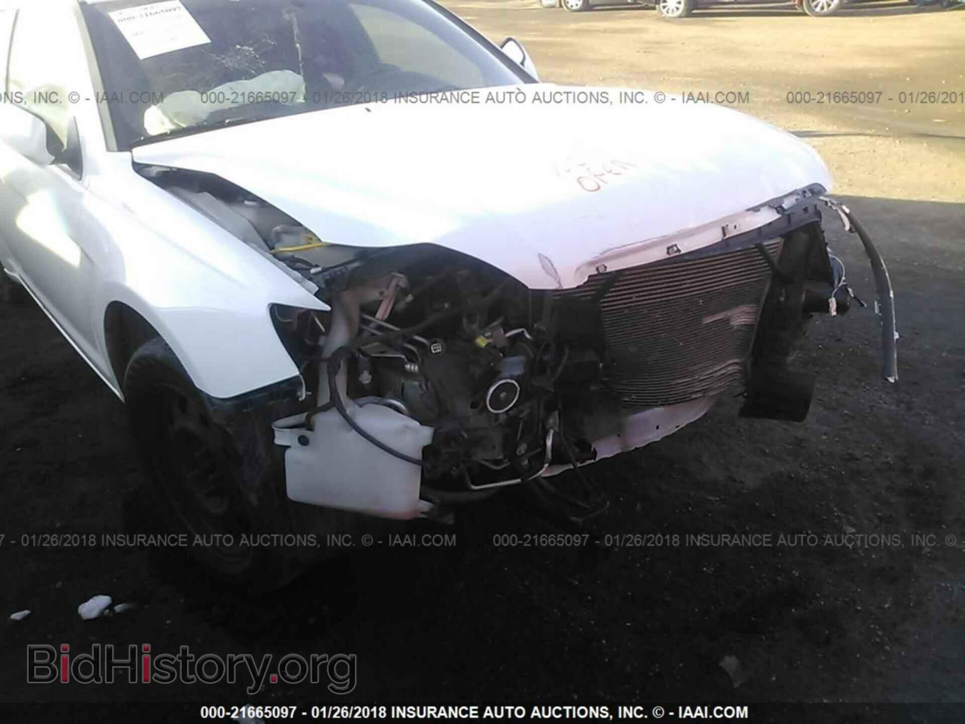 2014 Chrysler 200 - VIN: 1C3CCBAB4EN210437 - Photo 6