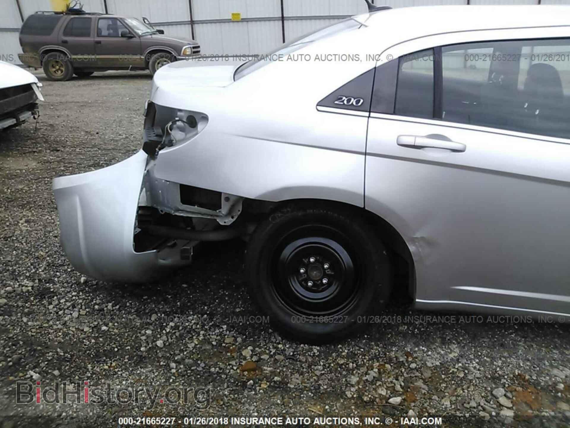 2012 Chrysler 200 - VIN: 1C3CCBAB1CN318608 - Photo 6